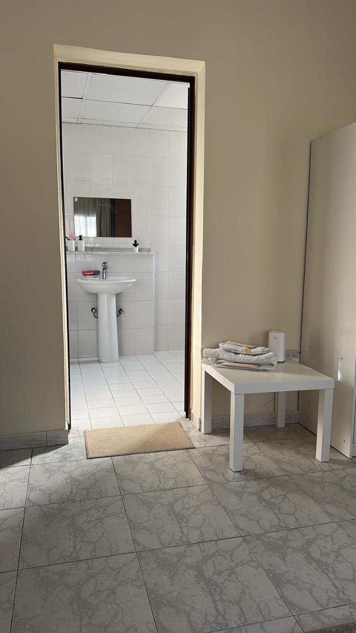 Apartment Mirdif Luxury *
