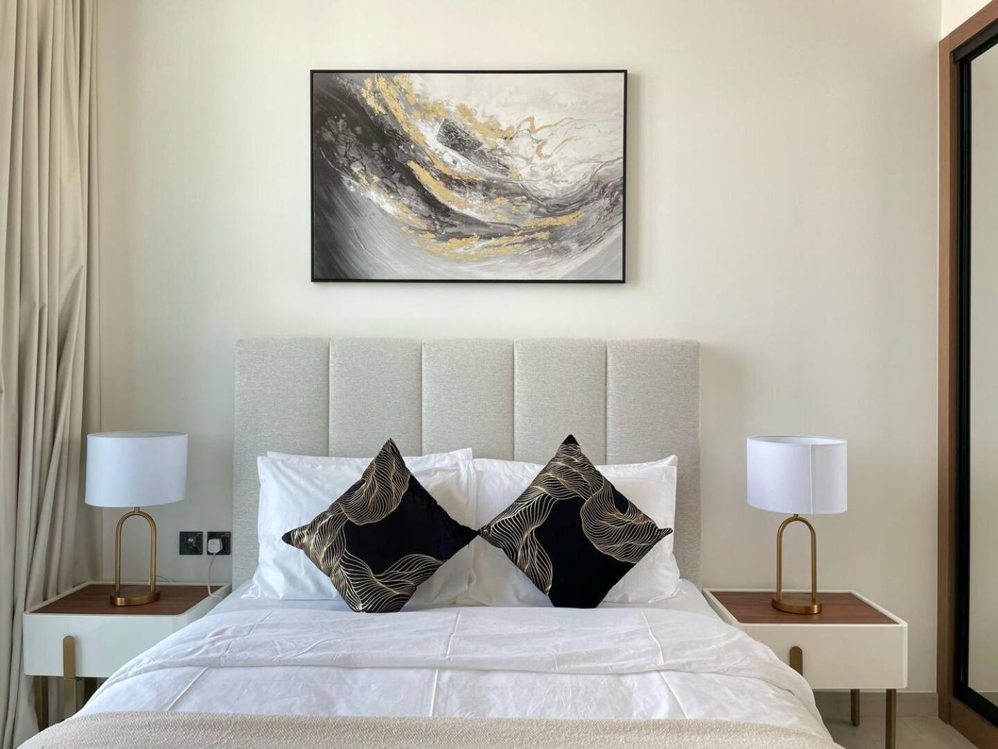 Elevated Simplicity In A Warm & Sleek 1br Suite! *