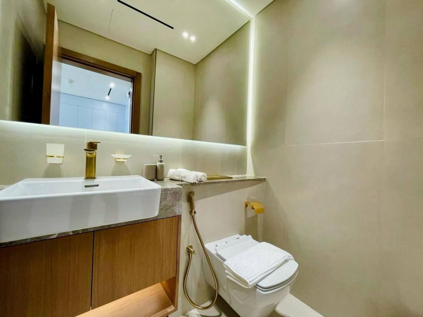 Comfortable 1br With Neutral Tones And A Sofa Bed Apartment *