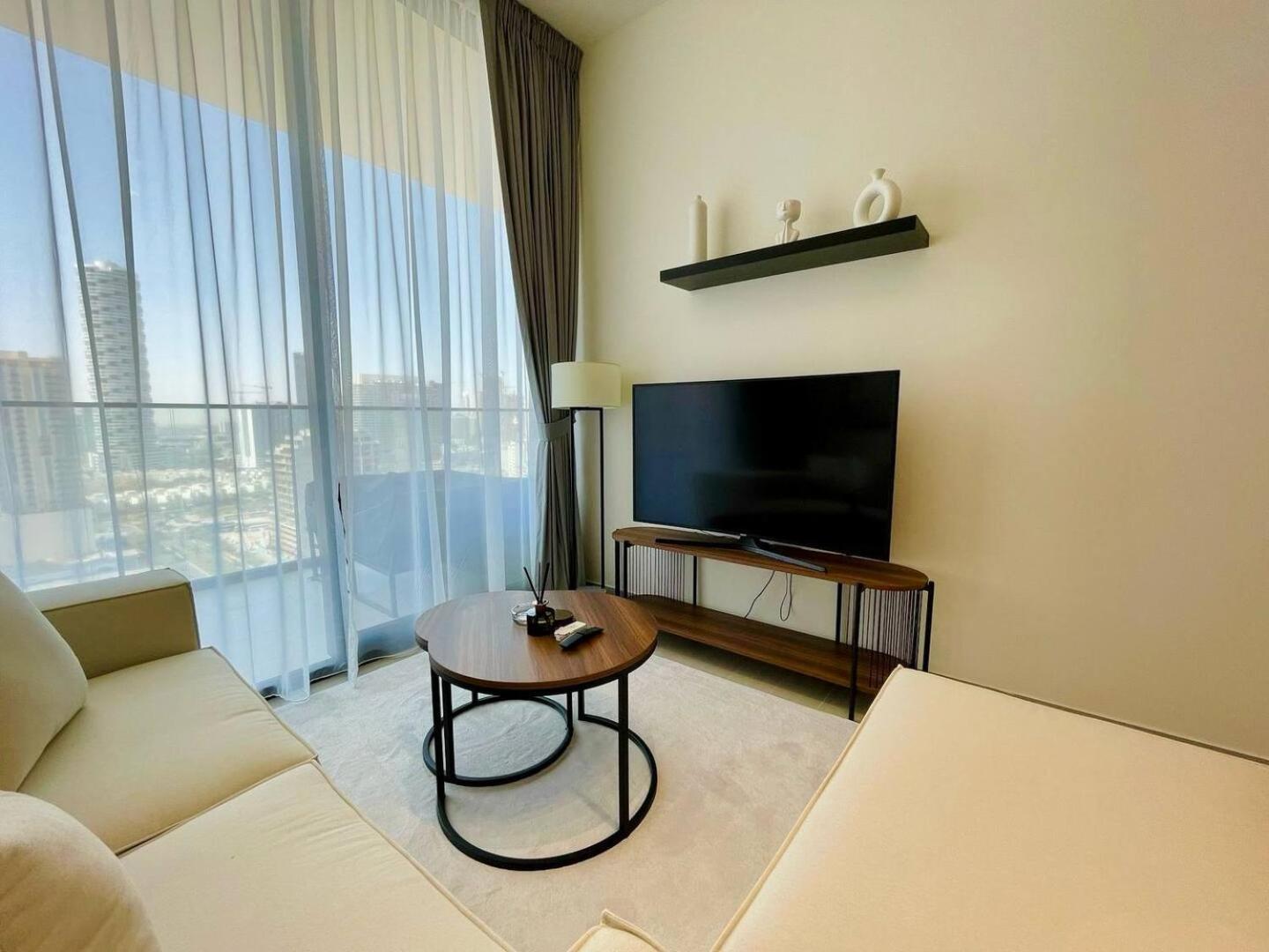 Comfortable 1br With Neutral Tones And A Sofa Bed Apartment