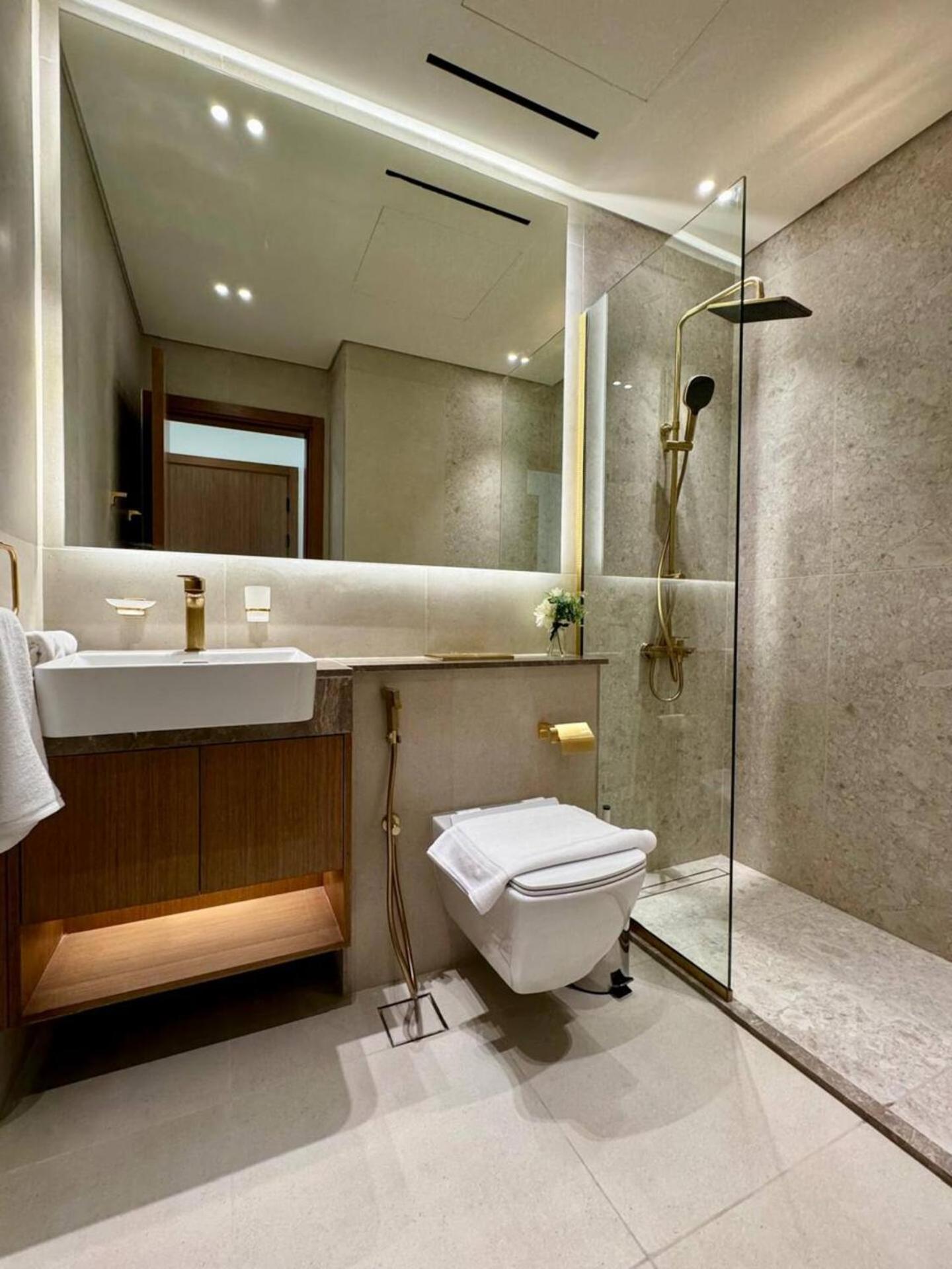Apartment Sunlit Iconic 1br In Binghatti Amber! *
