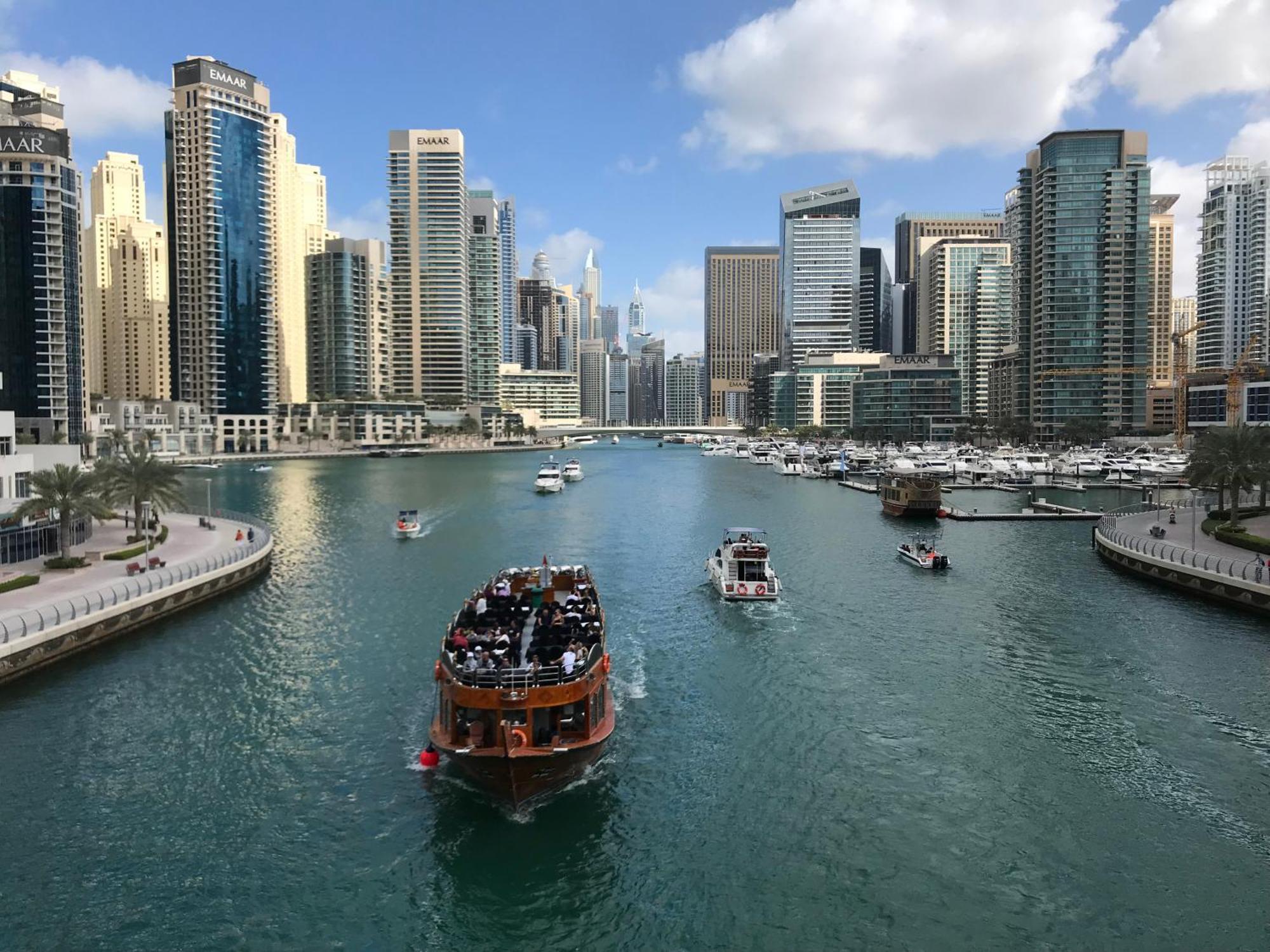 Marina Botel Dubai
