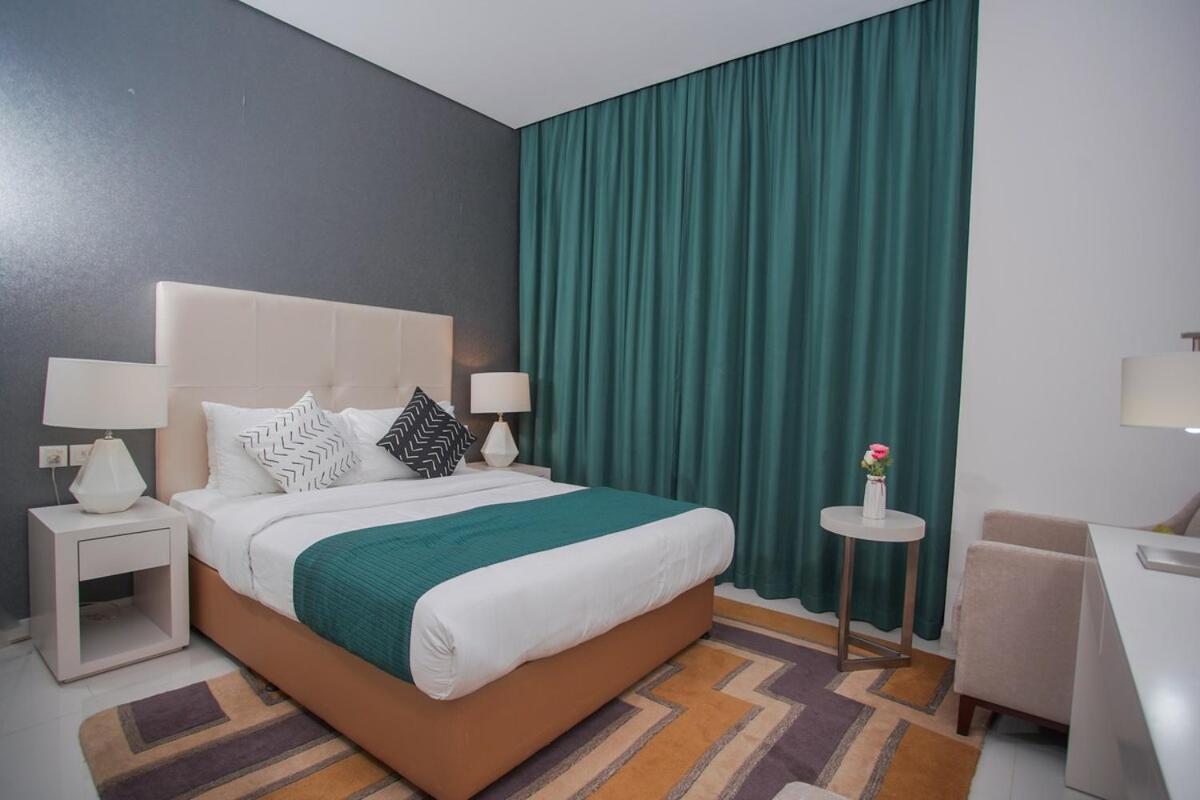 Apartment Amazing Three Bedroom Burj Khalifa View- Downtown *