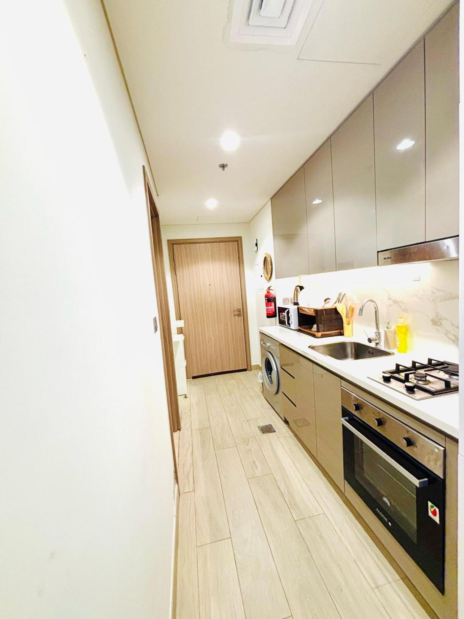 La Vista Apartment