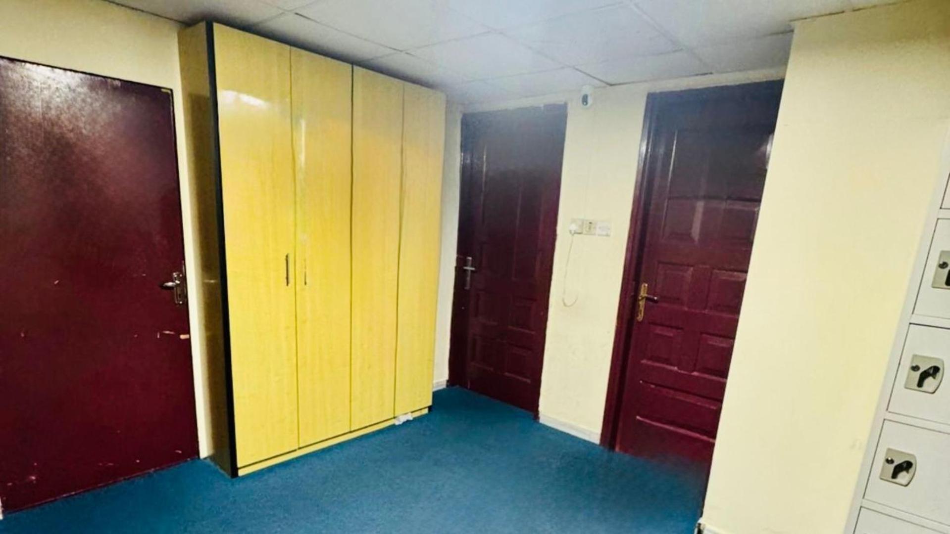 Classic Capsule Homes * Dubai