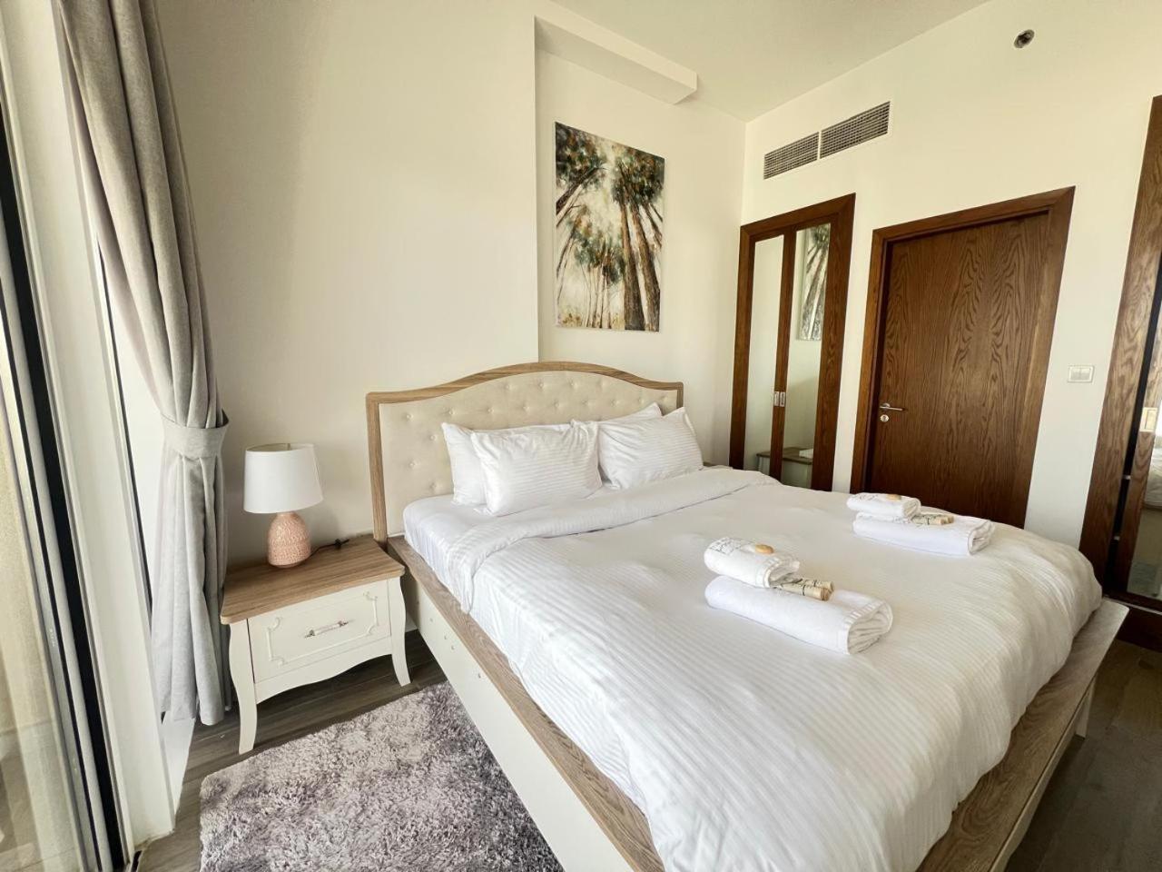 Spacious And Cozy 1bdr In Hameni Apartment