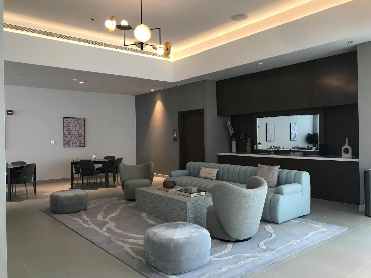 Apartment Sky-high Downtown 1br Steps From Burj Khalifa