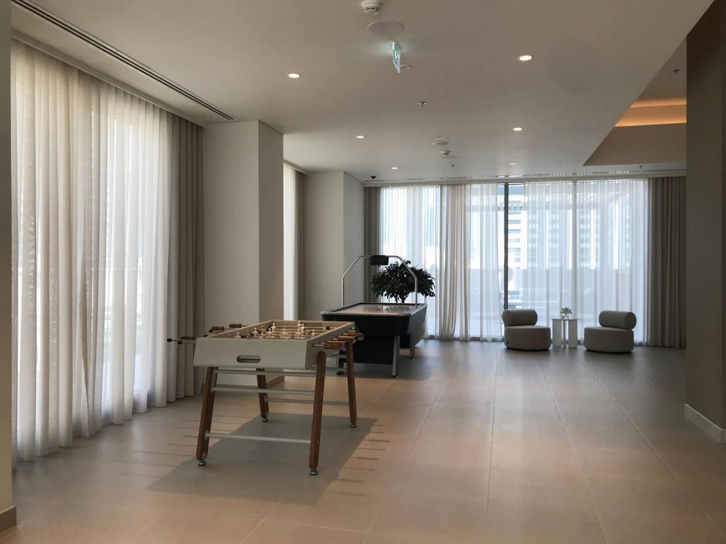 Apartment Sky-high Downtown 1br Steps From Burj Khalifa Dubai
