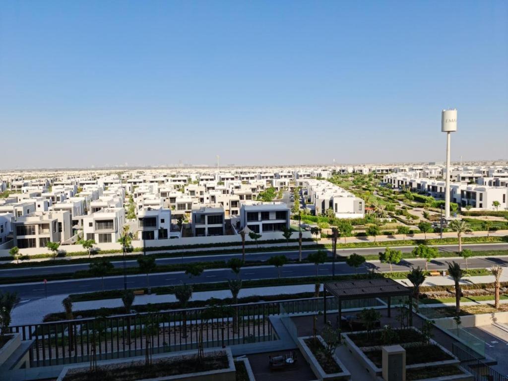 Fresh & Stylish 2br Living At Collective Tower 1 *