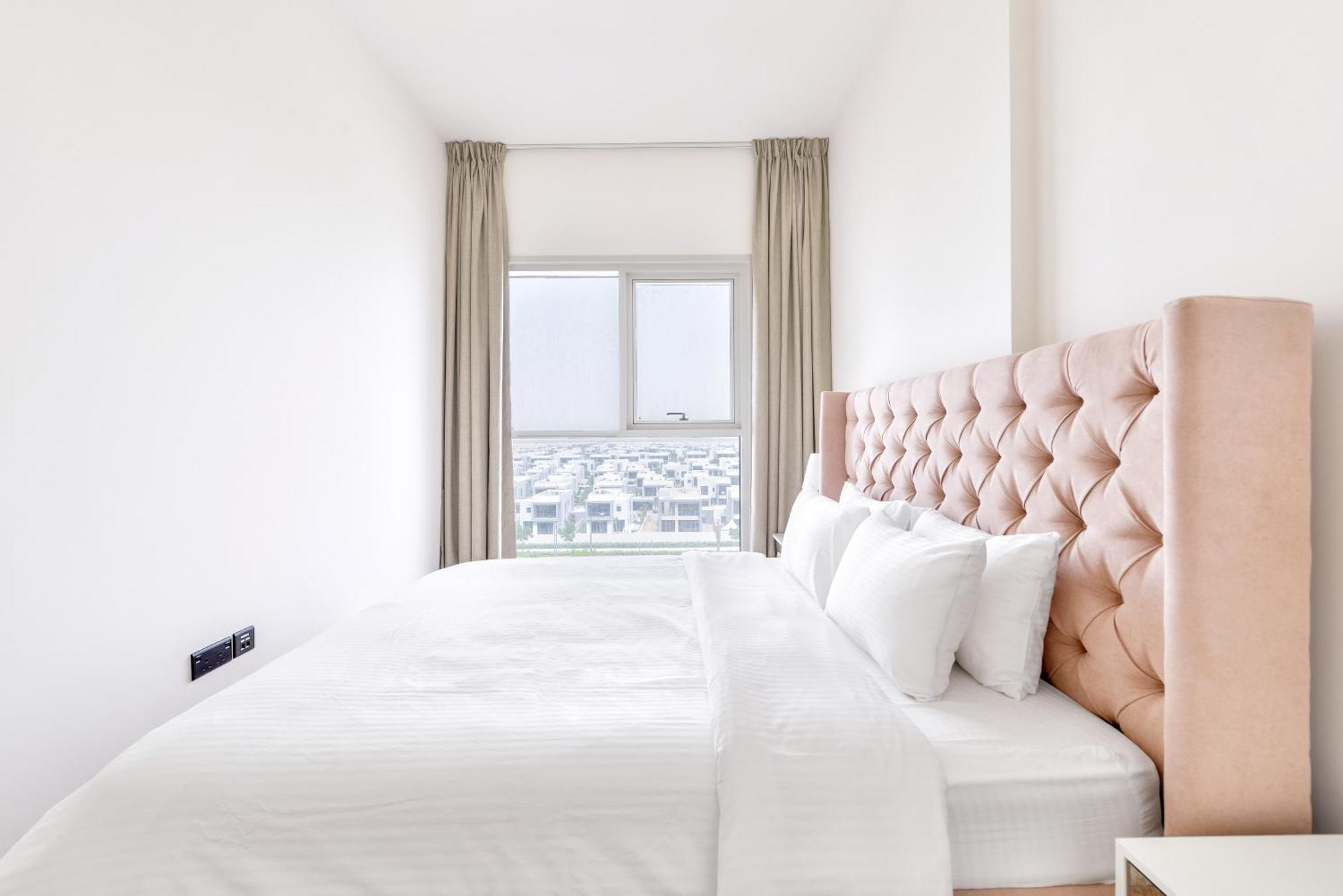 Apartment Fresh & Stylish 2br Living At Collective Tower 1 *