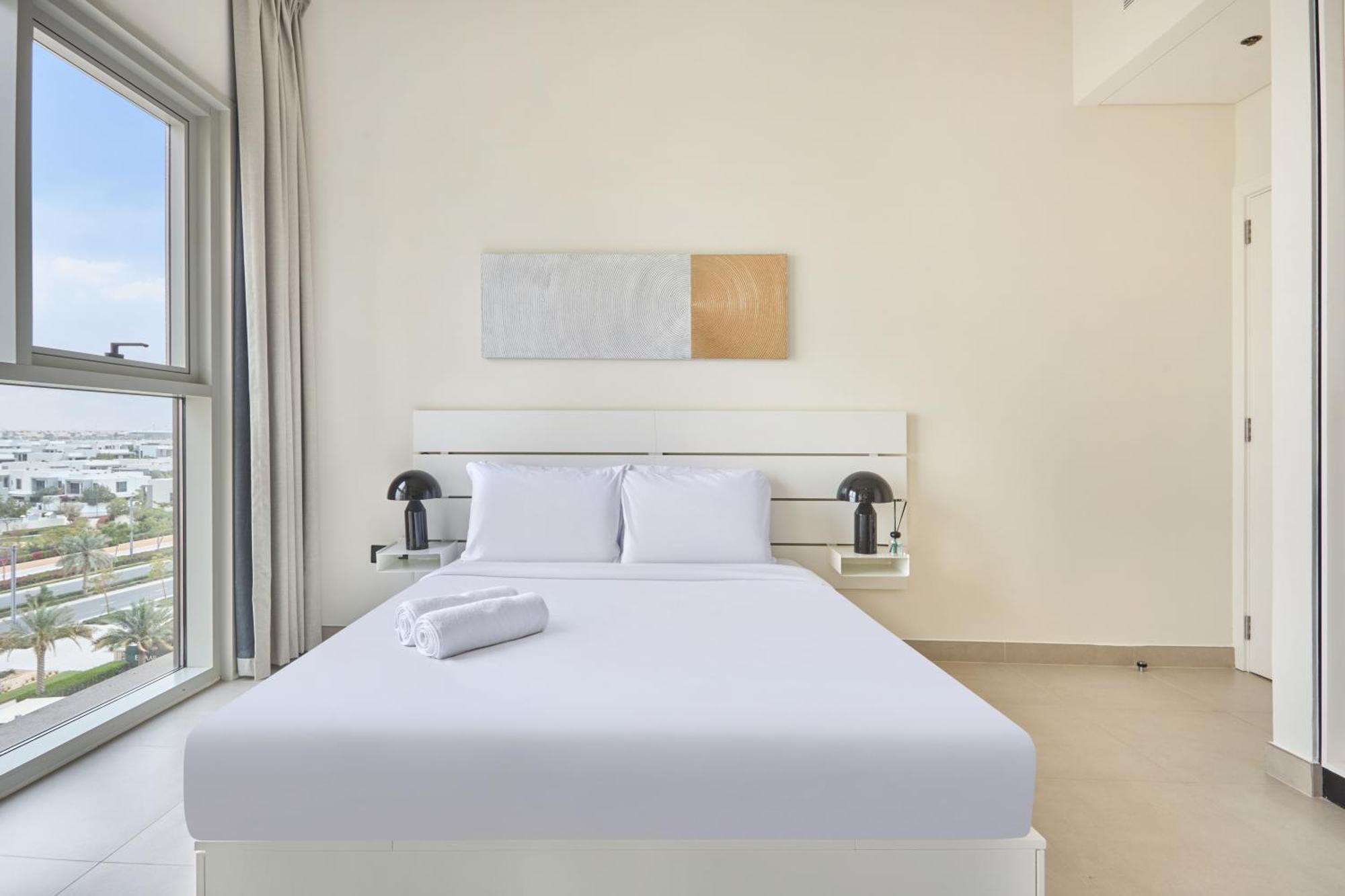 Fresh & Stylish 2br Living At Collective Tower 1 Apartment Dubai