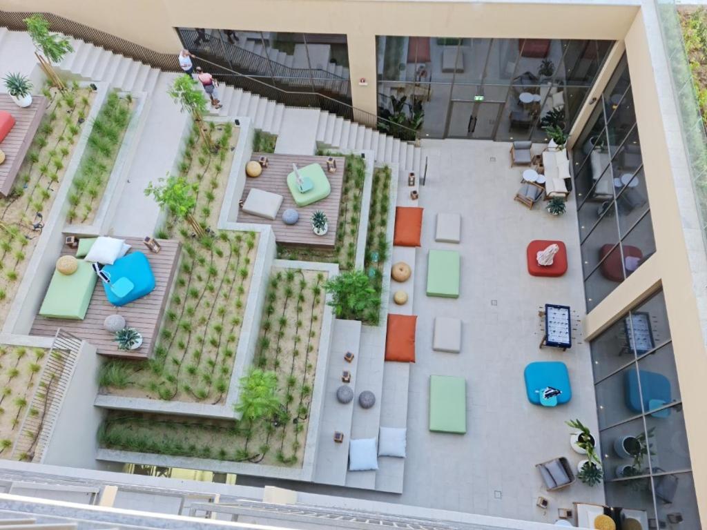 Fresh & Stylish 2br Living At Collective Tower 1 *