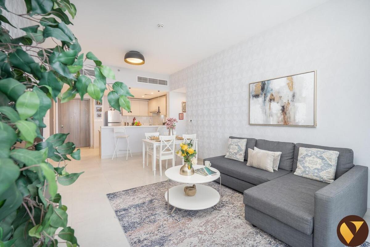 Apartment Vogue Stunning Frame And Park Views, 30th Floor With Balcony, Walkable To Metro Dubai