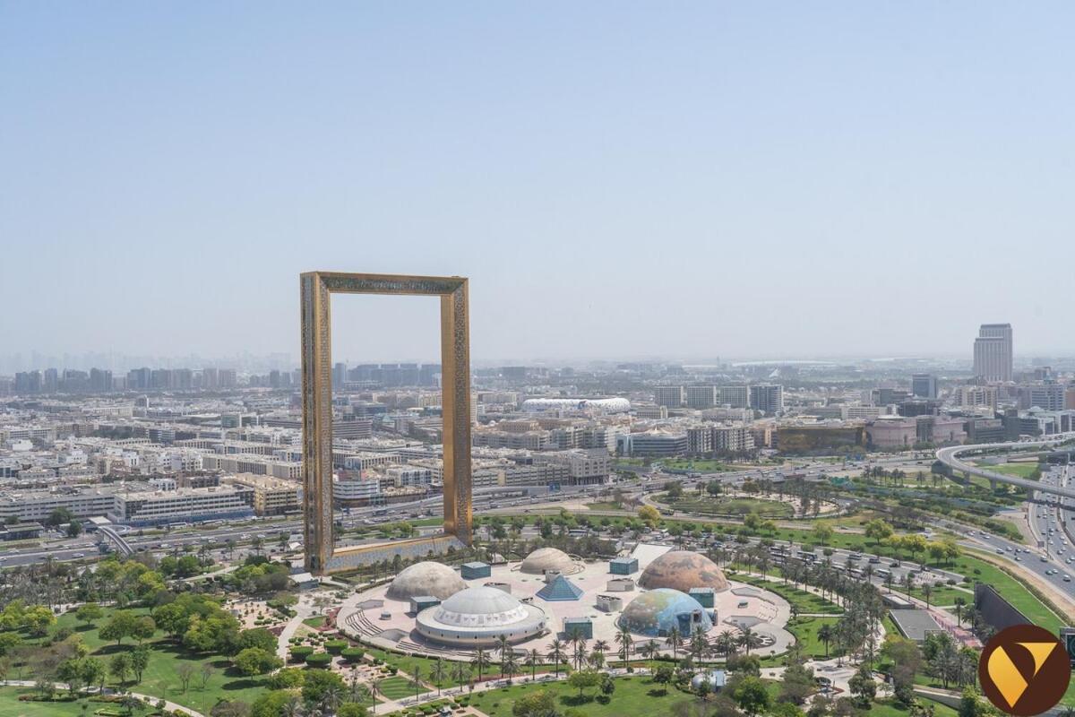 Vogue Stunning Frame And Park Views, 30th Floor With Balcony, Walkable To Metro Apartment *