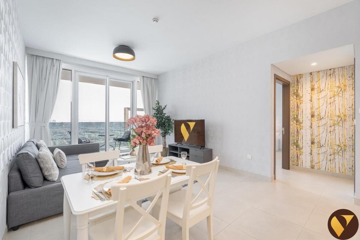 Vogue Stunning Frame And Park Views, 30th Floor With Balcony, Walkable To Metro Dubai