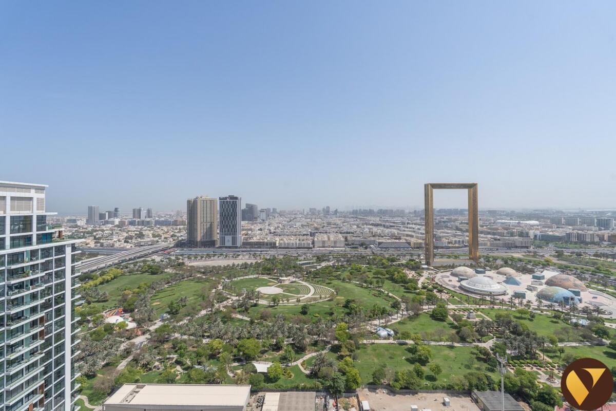 Vogue Stunning Frame And Park Views, 30th Floor With Balcony, Walkable To Metro Apartment *