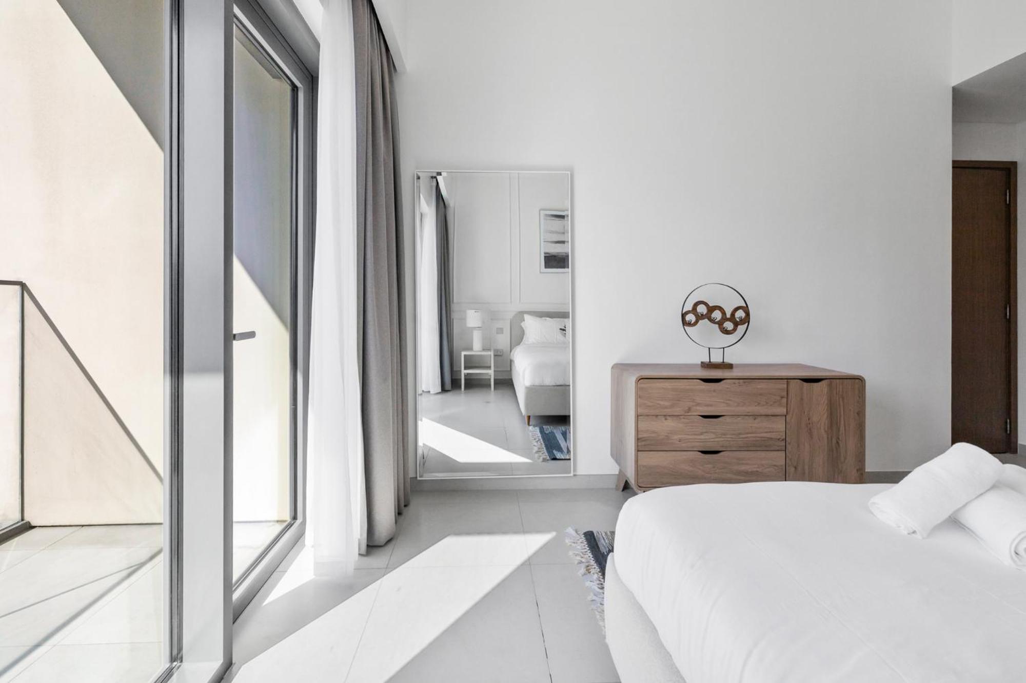 Premium 2br Burj Khalifa Views Burj Royale *