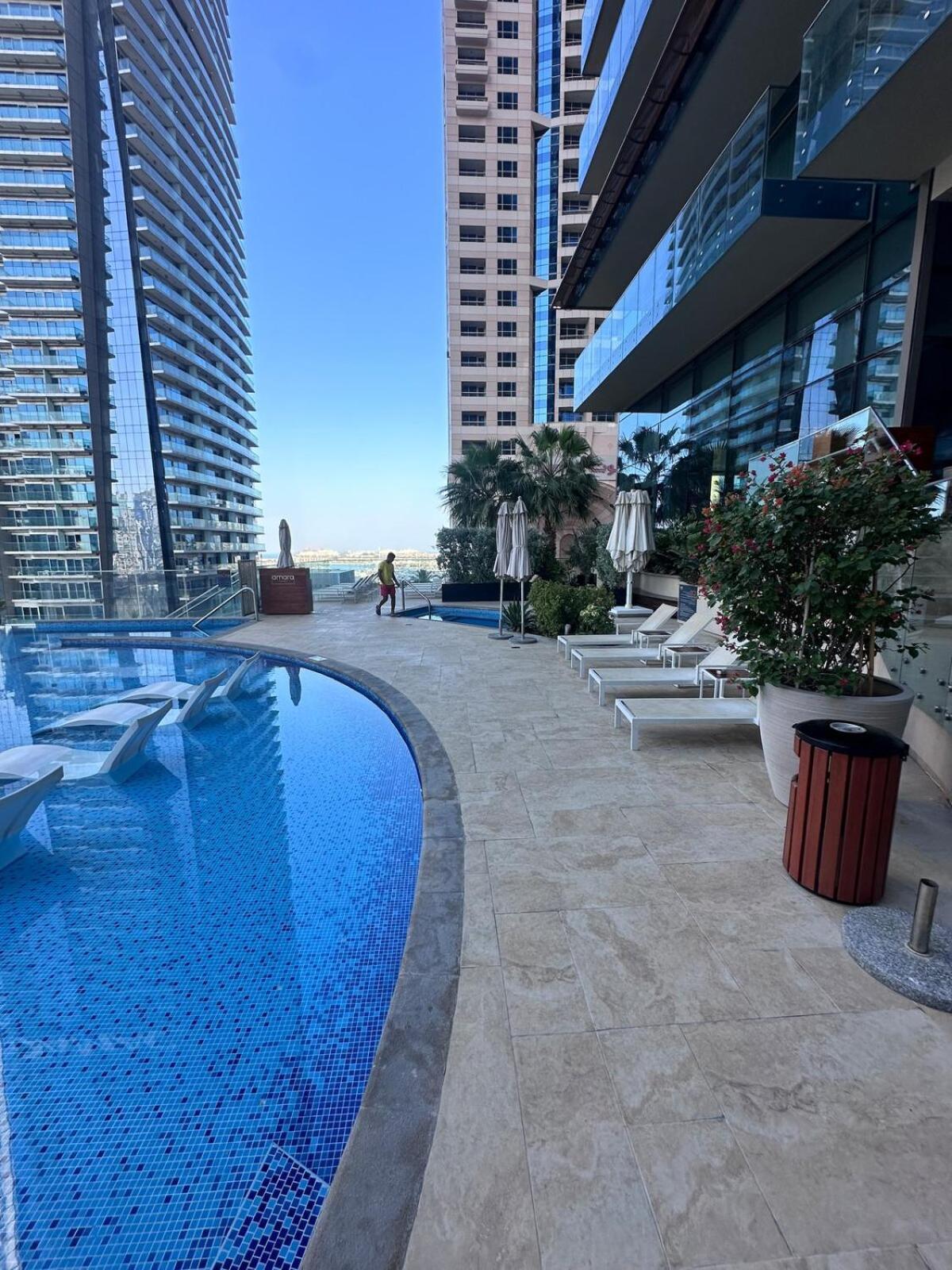 Apartment Modern Elegance Jumeirah Living Marina Dubai