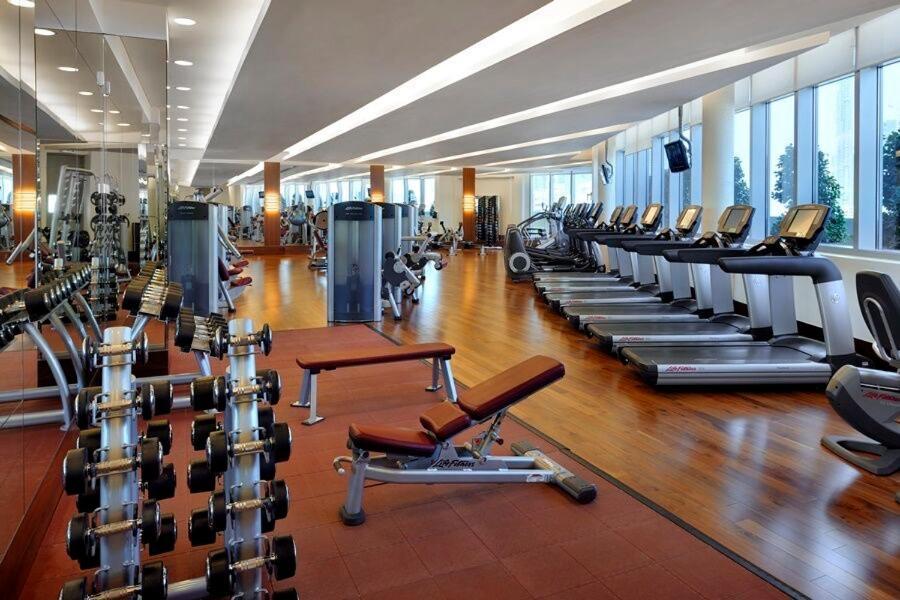 Velora 1 Bedroom Address Mall * Dubai