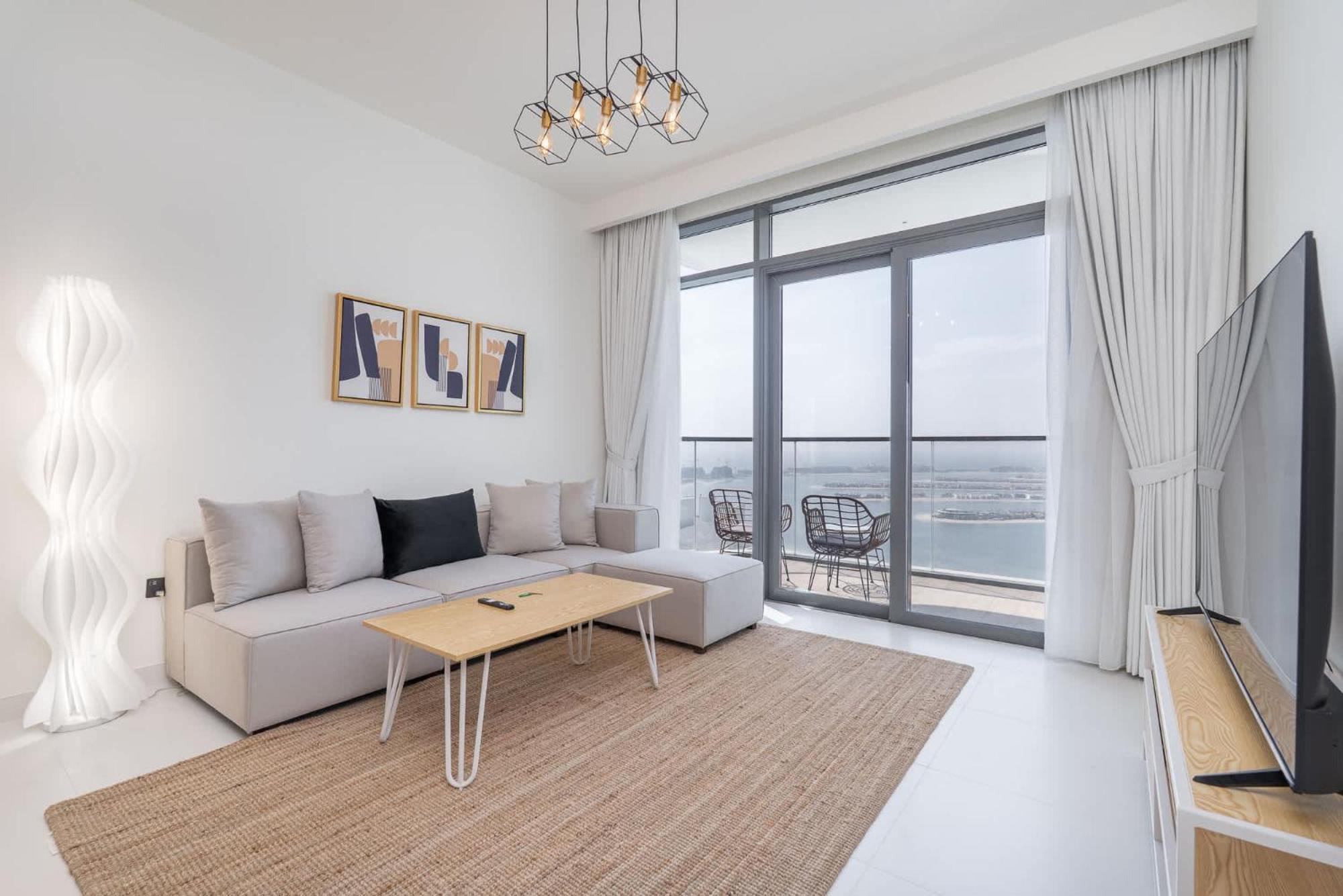 Apartment 1 Bedroom In Marina Vista With Gorgeous Palm Views *