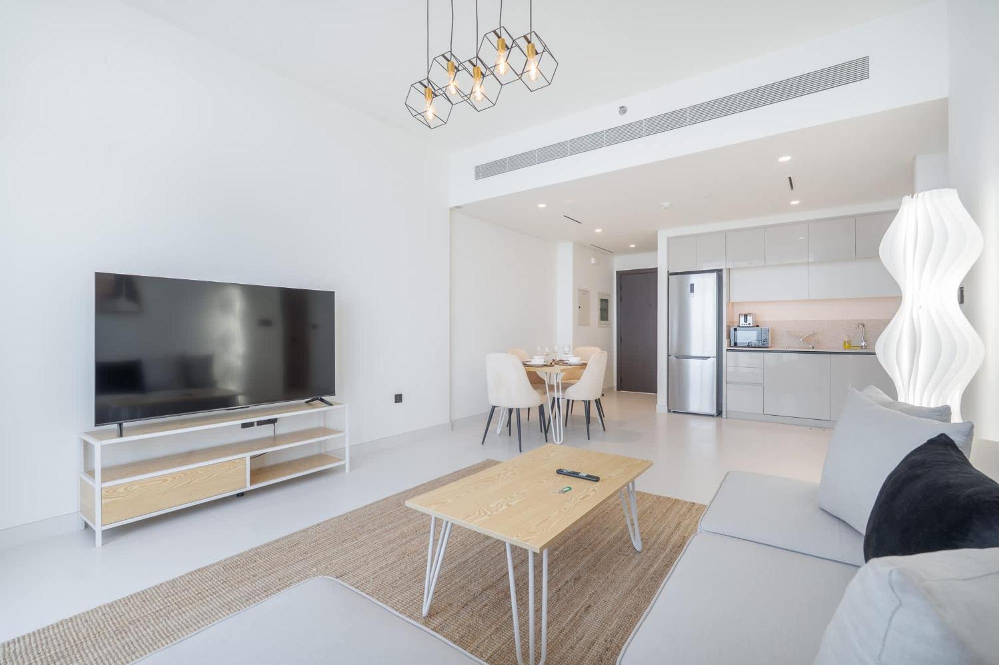 Apartment 1 Bedroom In Marina Vista With Gorgeous Palm Views Dubai