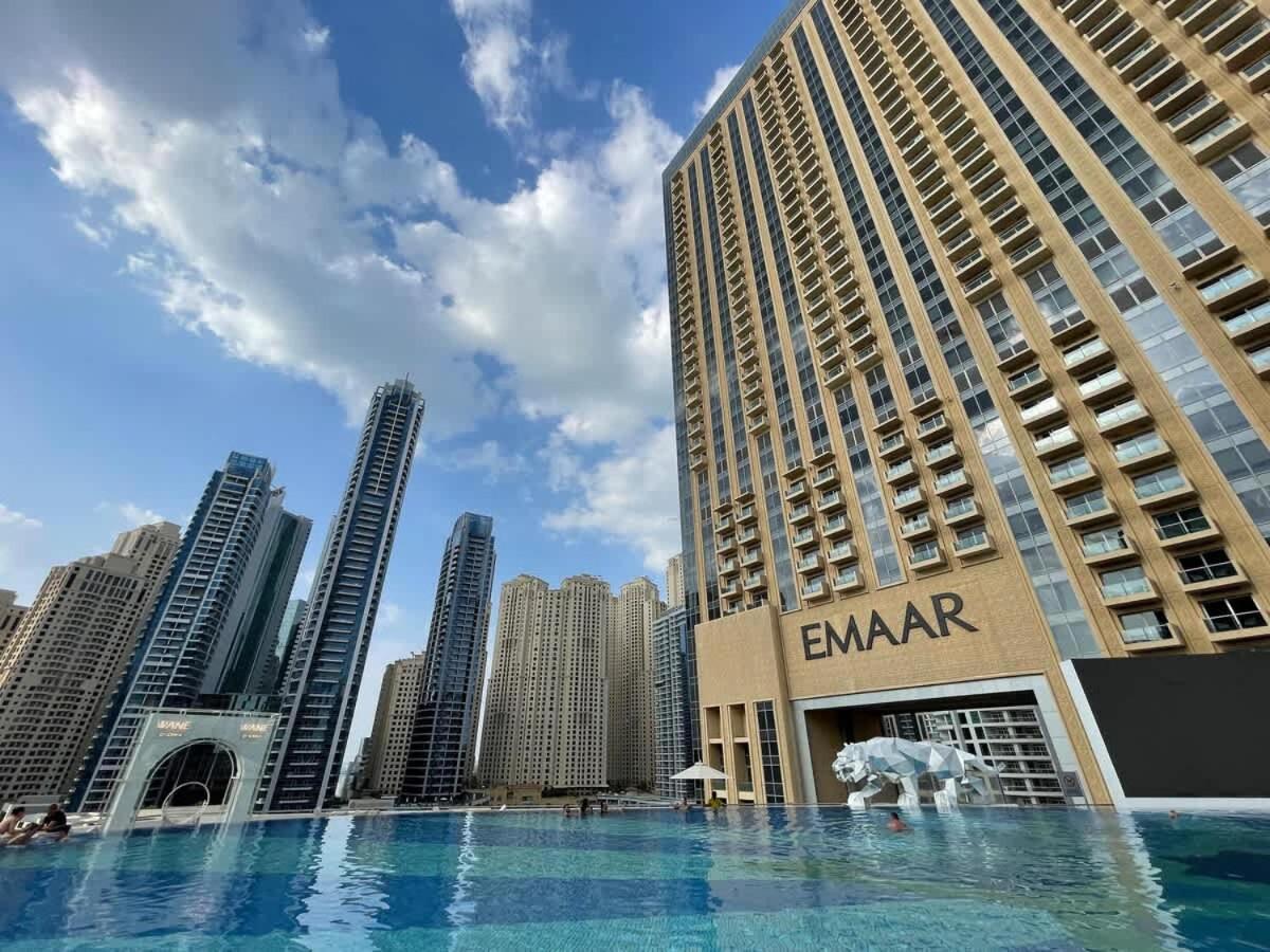 Luxurious And Amazing Marina View Apartment Dubai