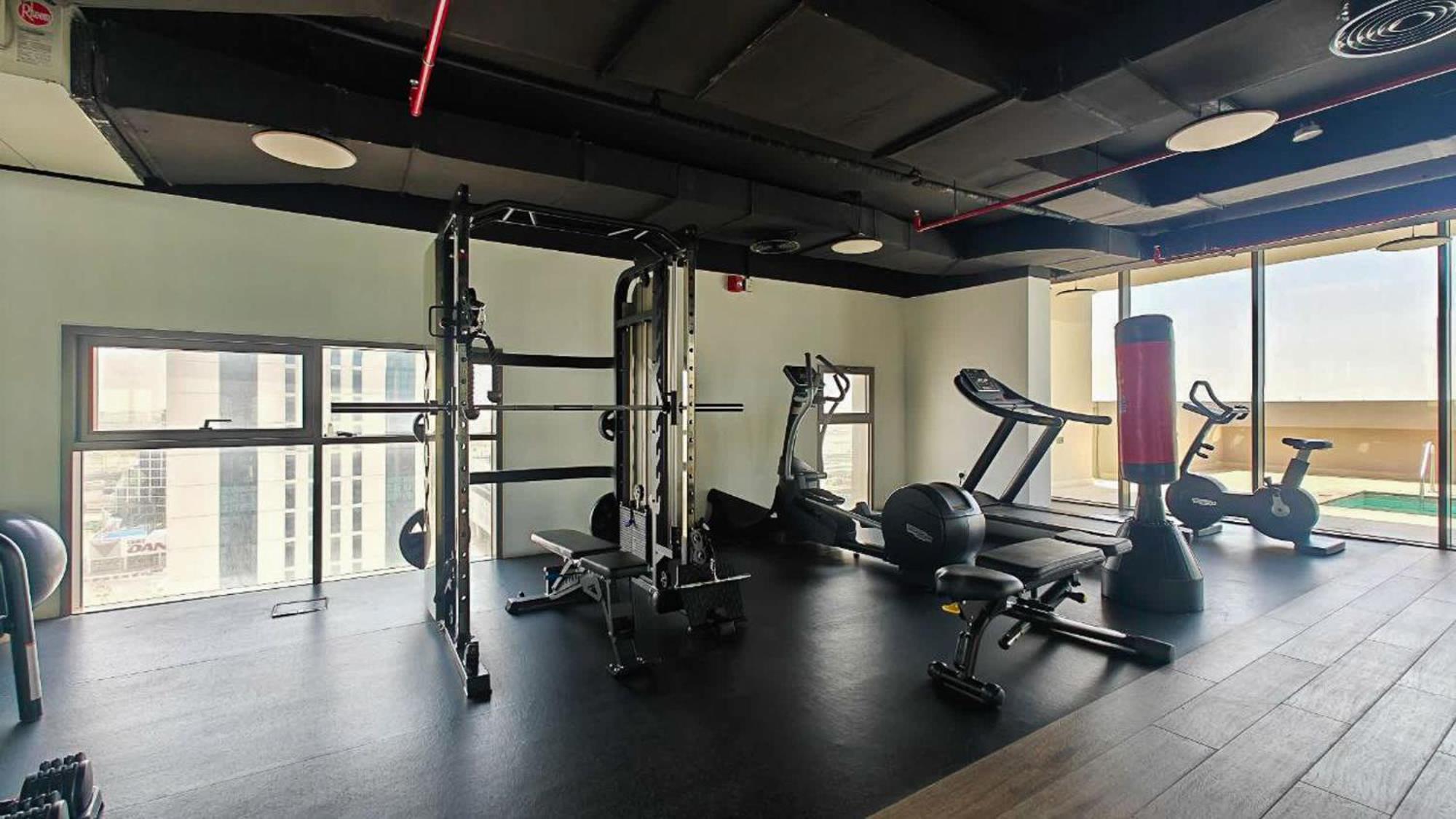 Apartment Feel The Luxury In 1 Bedroom In East 40 Tower *