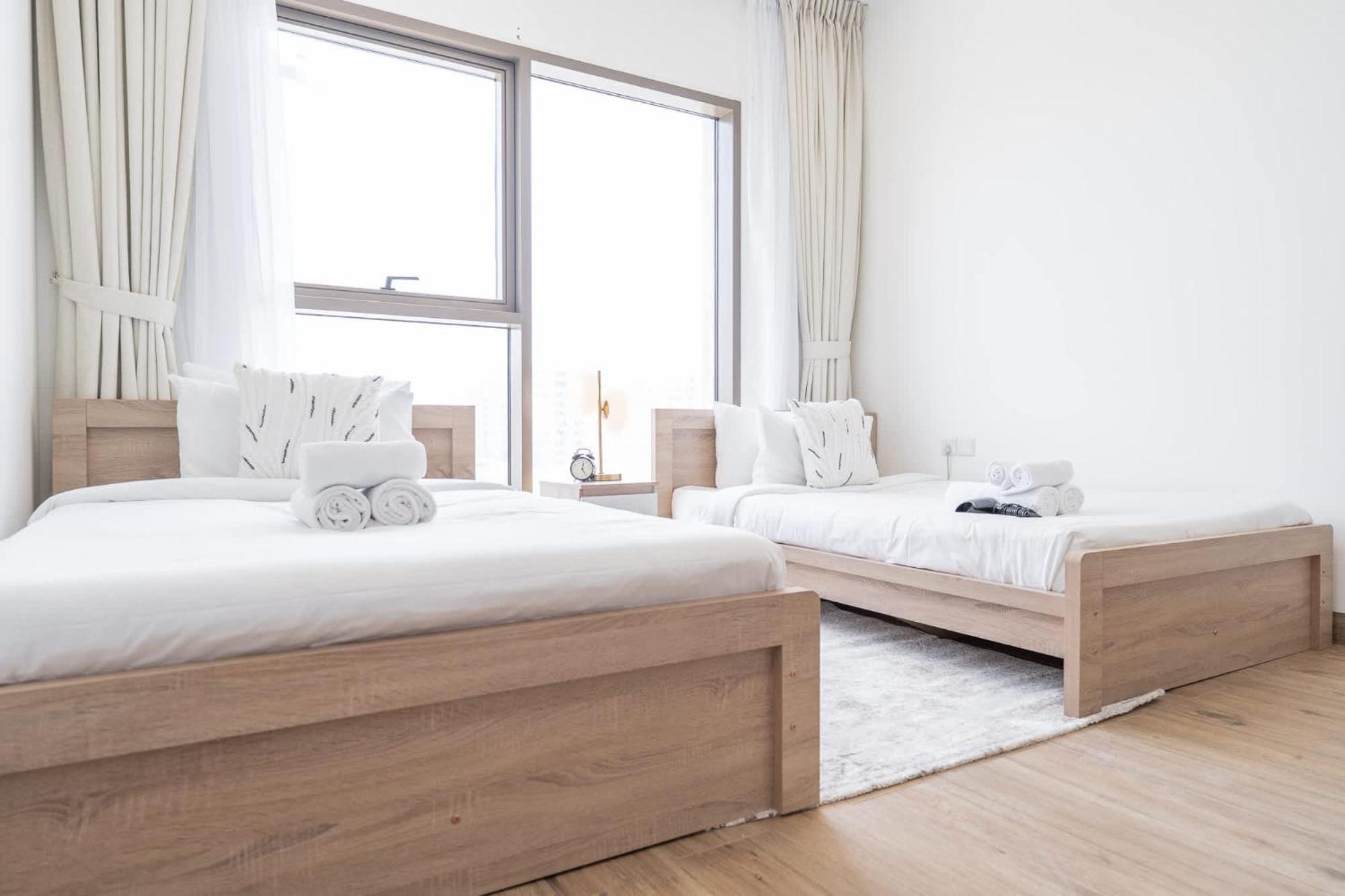 Apartment Feel The Luxury In 1 Bedroom In East 40 Tower *