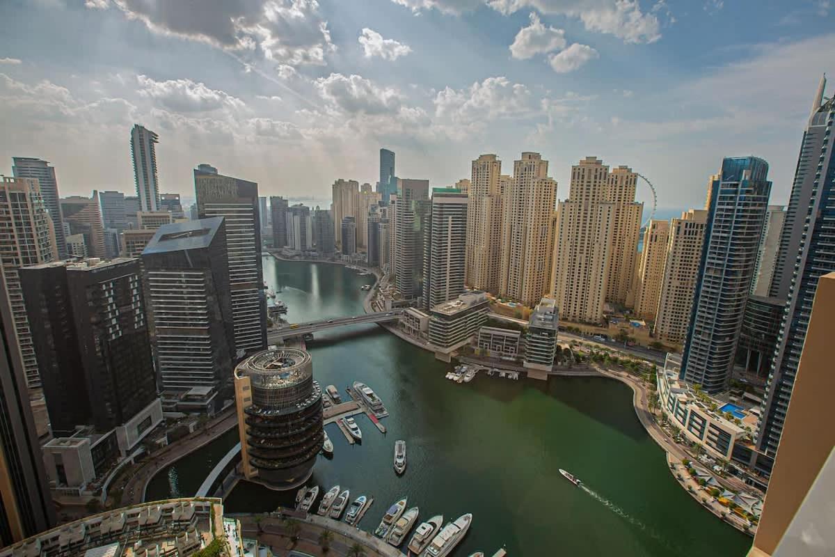 Luxurious And Amazing Marina View Dubai