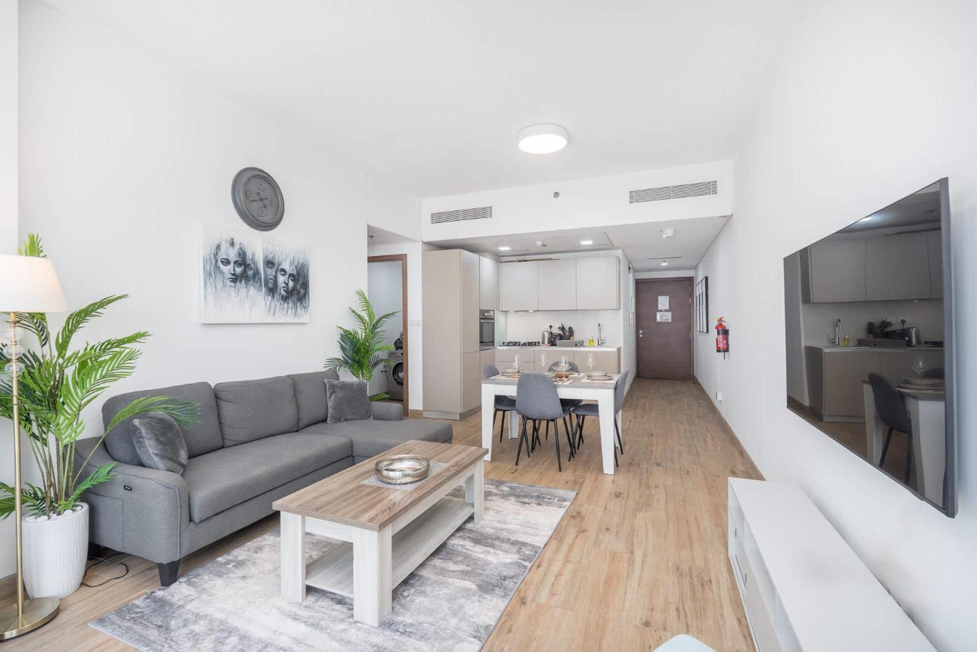 Apartment Feel The Luxury In 1 Bedroom In East 40 Tower *