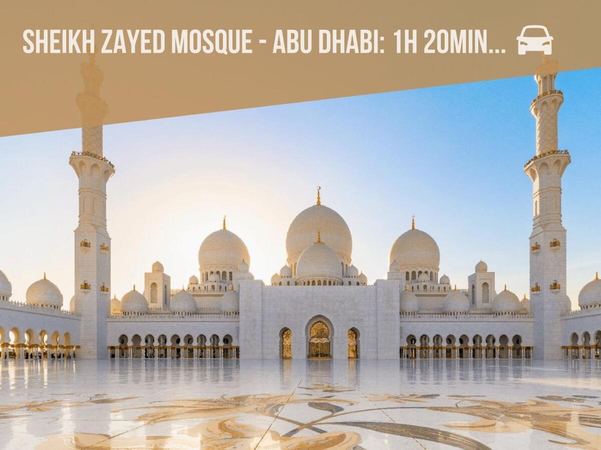 Business Bay By Stayinhomes - 10 Mins Burj Khalifa - Parking - Pool - Gym Apartment *