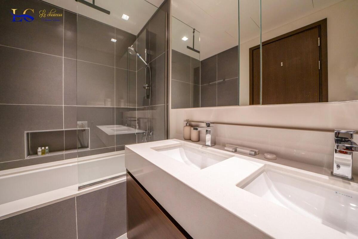 2 Bed With Full Creek Canal View Apartment *