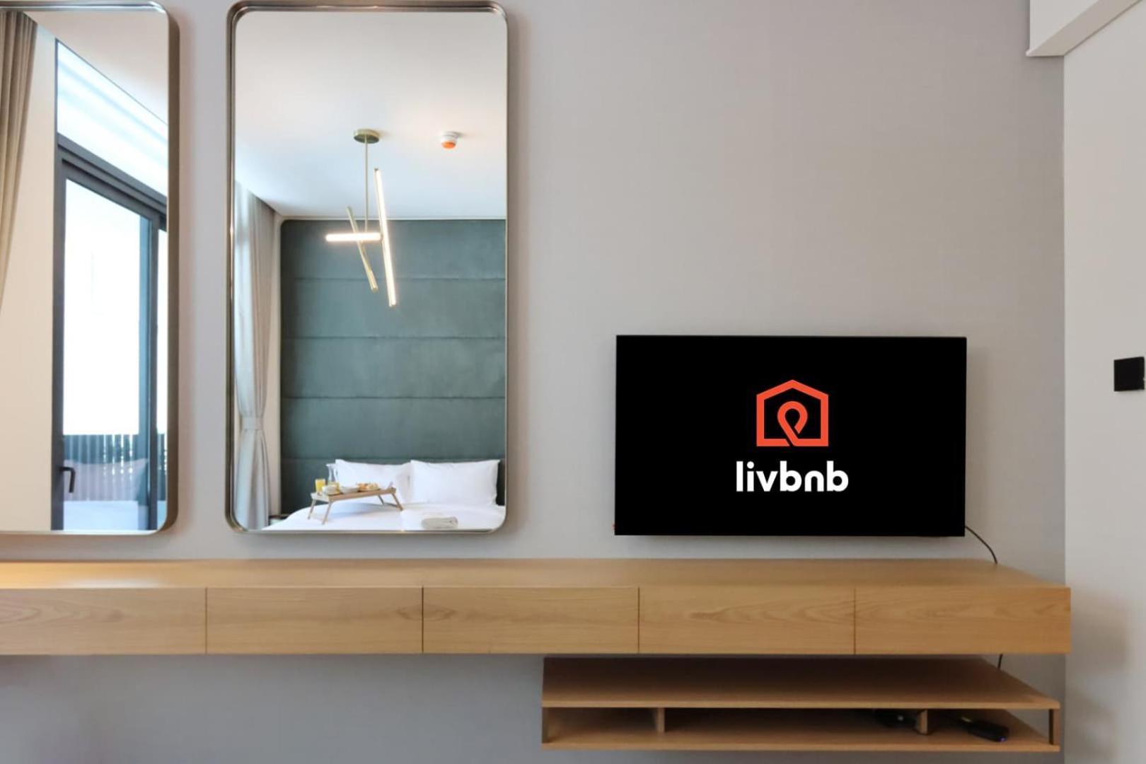 Livbnb - Serene With Private Terrace In Jvc * Dubai