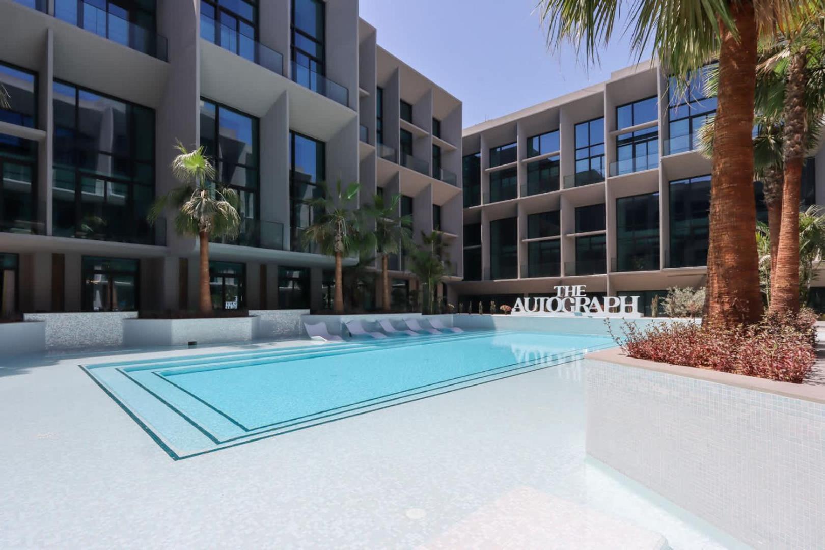 Livbnb - Serene With Private Terrace In Jvc Apartment