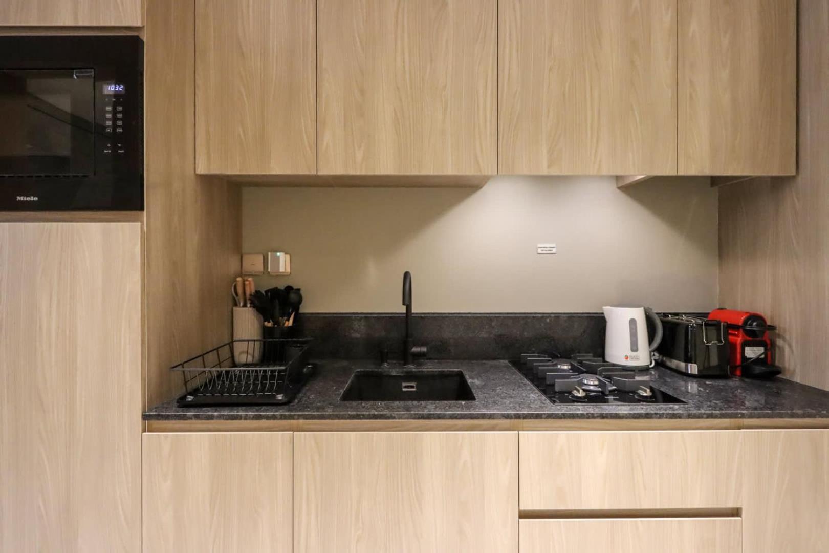 Apartment Livbnb - Serene With Private Terrace In Jvc Dubai