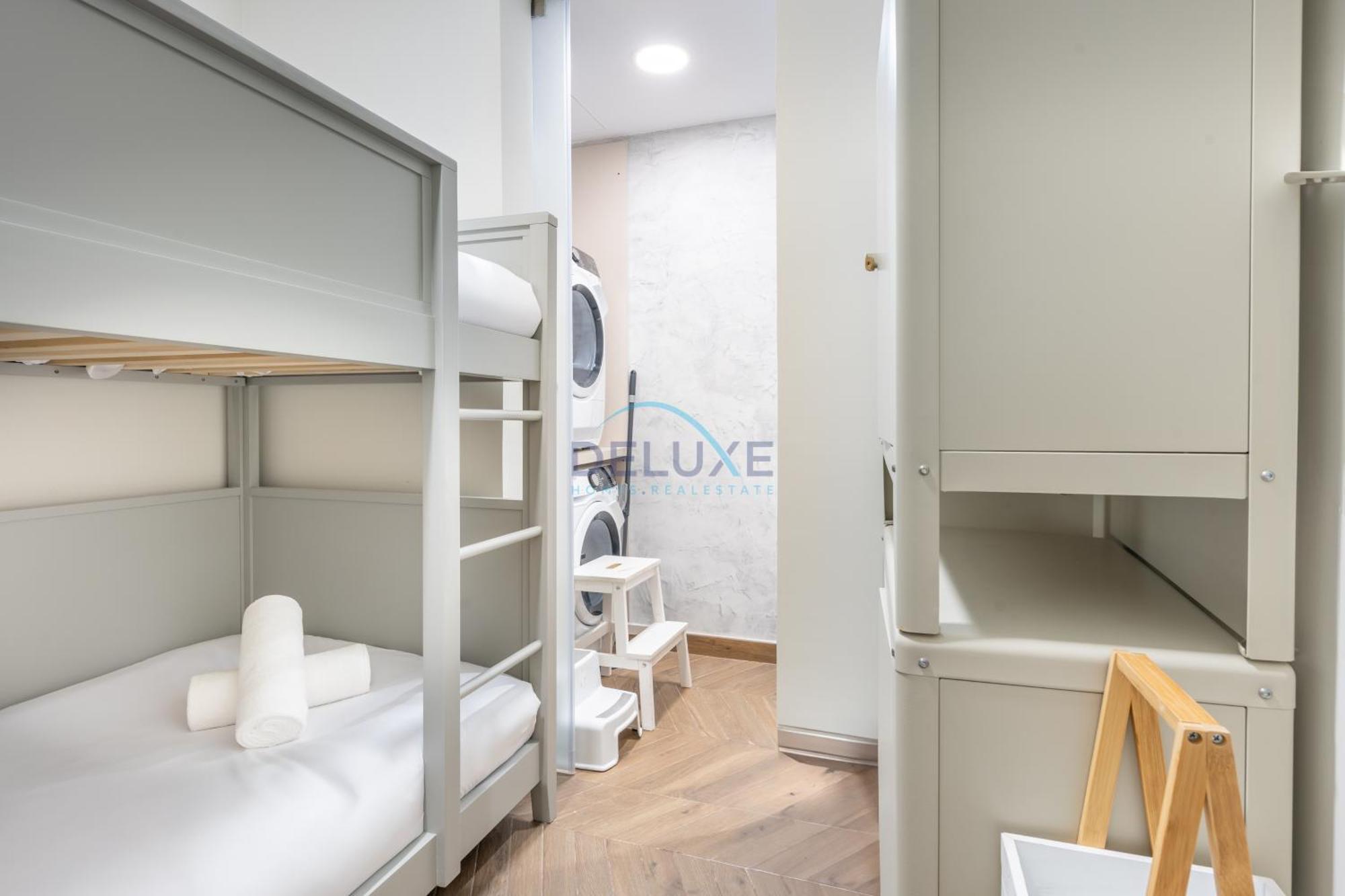 Apartment Beachfront 2br And Assistant's With Sea Views Terrace, Steps From Iconic Landmarks & Amenities, The Residences South, Palm Jumeirah By Deluxe Homes