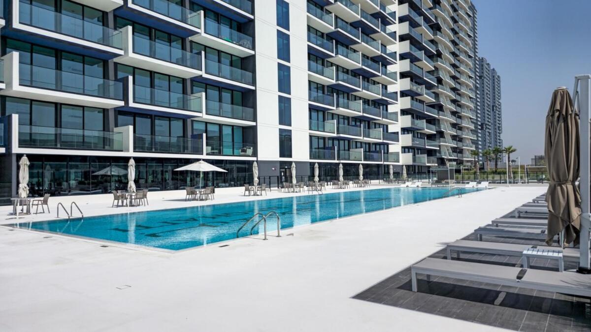 Apartment Brand New Luxurious - Modern 1br - Pool - Gym Dubai
