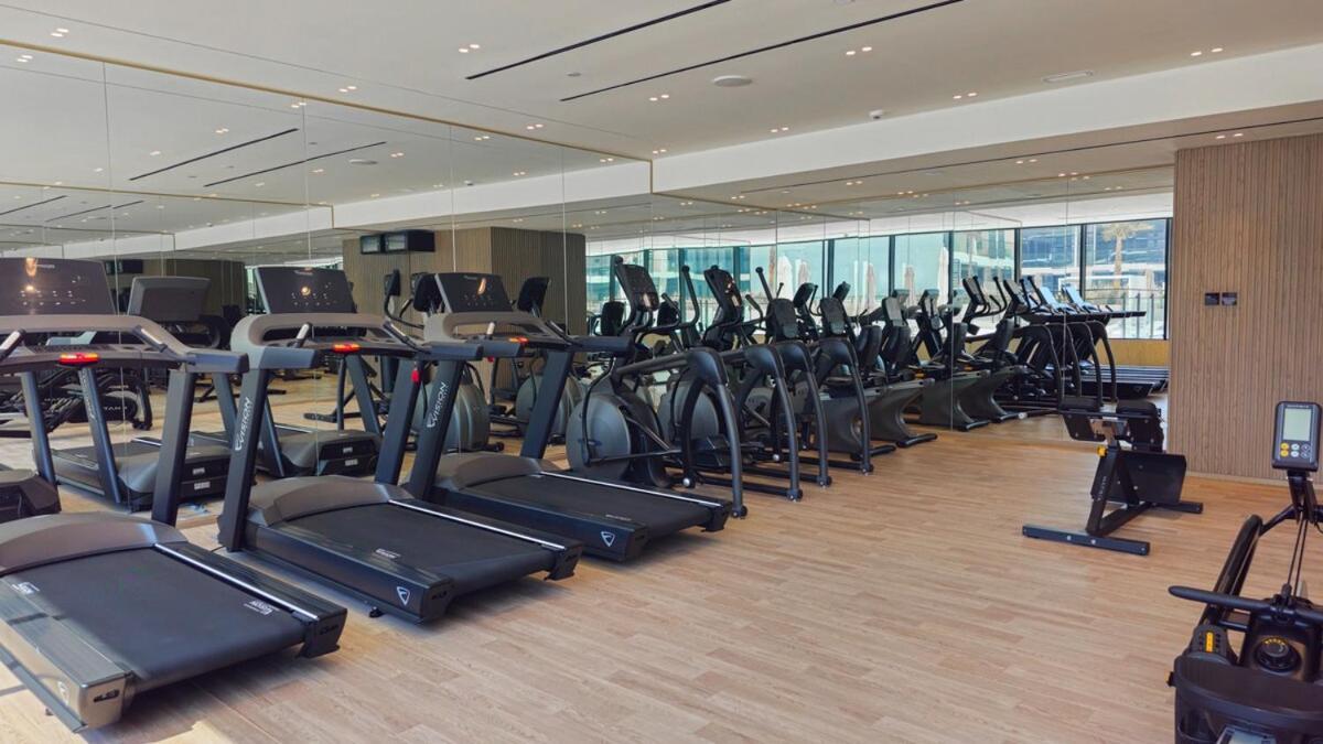 Apartment Brand New Luxurious - Modern 1br - Pool - Gym Dubai