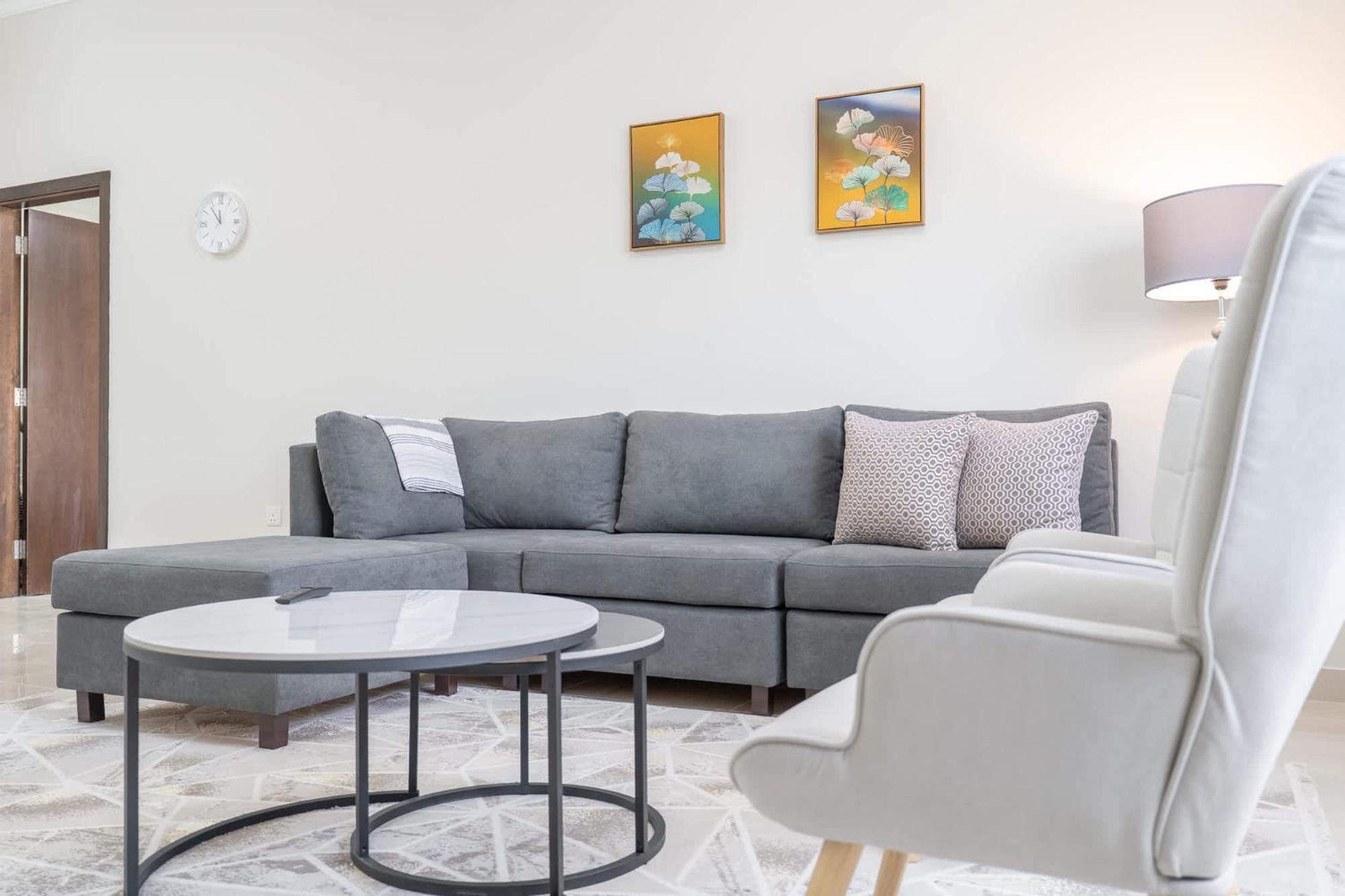 1 Bedroom In G24 - A Away From * Dubai
