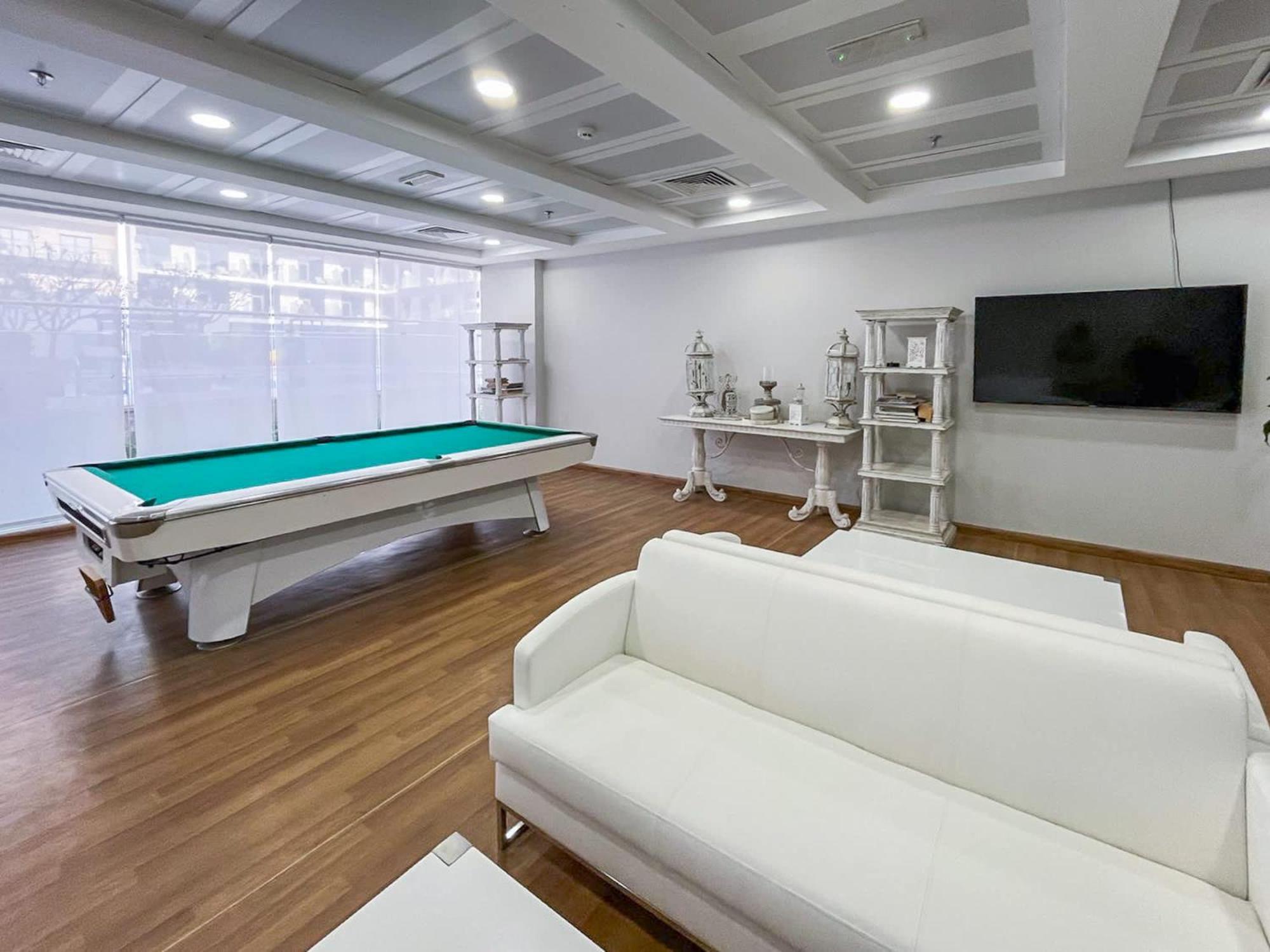 1 Bedroom In G24 - A Away From