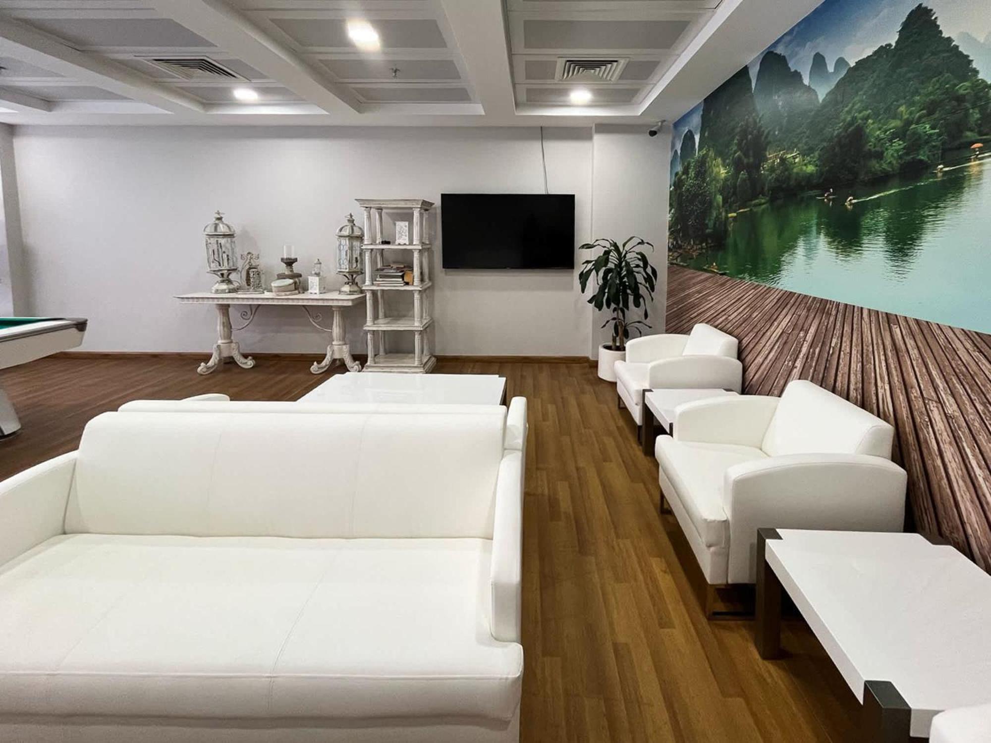 1 Bedroom In G24 - A Away From Apartment *