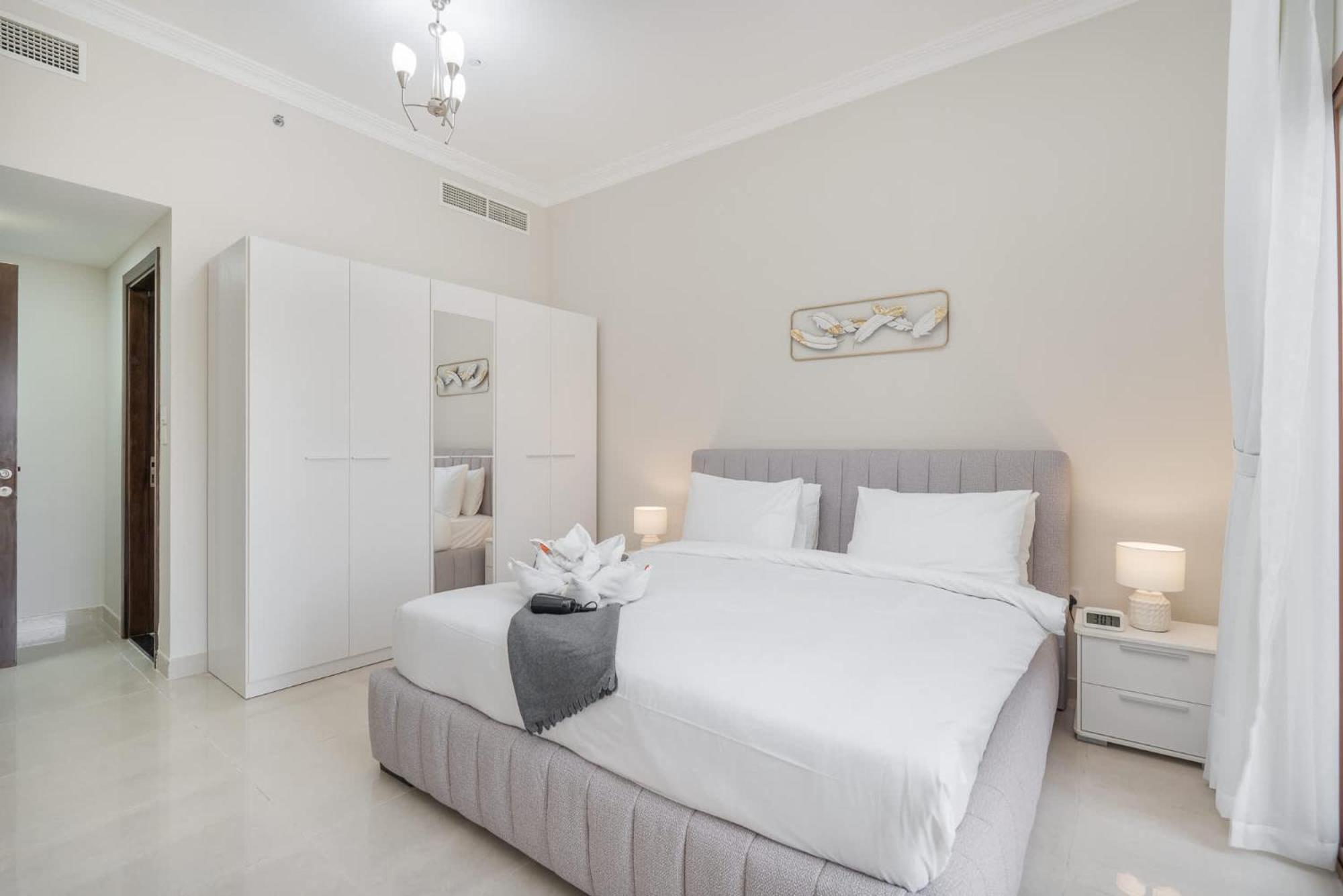Apartment 1 Bedroom In G24 - A Away From