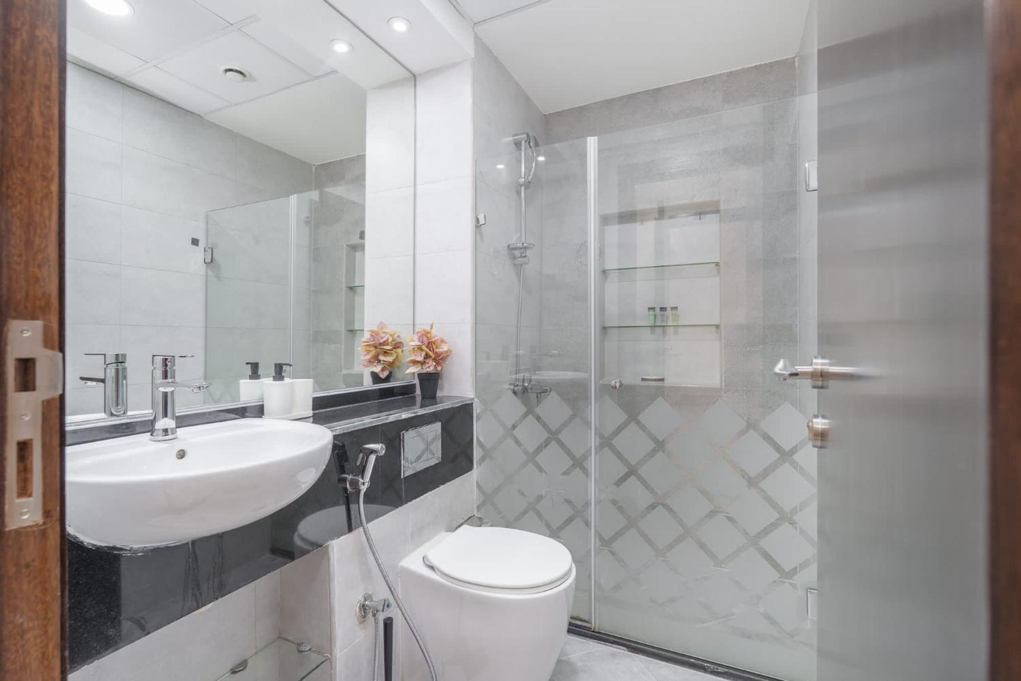 1 Bedroom In G24 - A Away From Apartment