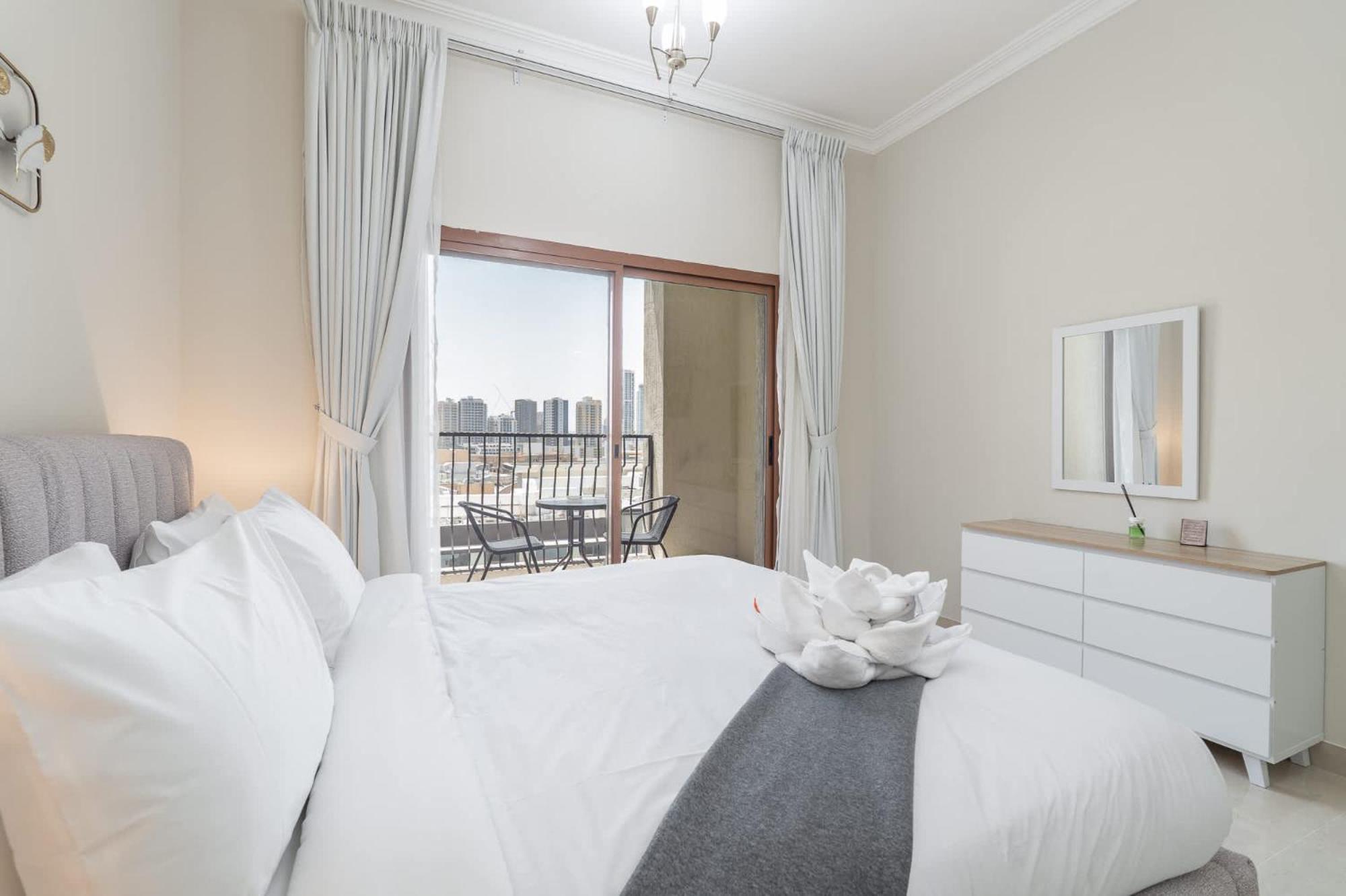 Apartment 1 Bedroom In G24 - A Away From