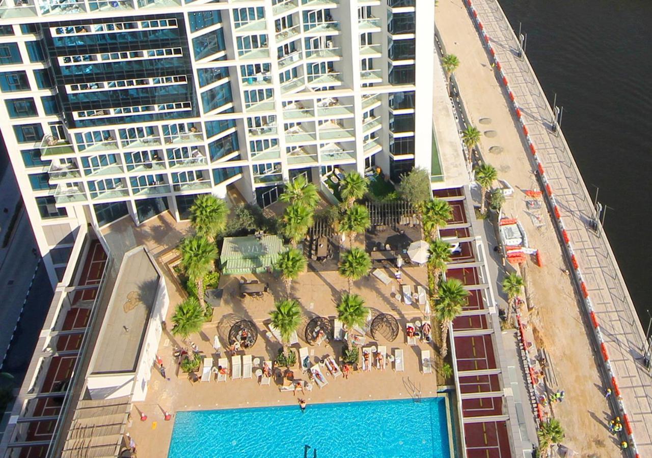 Modern Living Damac With Balcony & Waterfront Views * Dubai