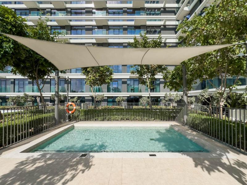 Golf 2br Luxury In Hills Apartment *