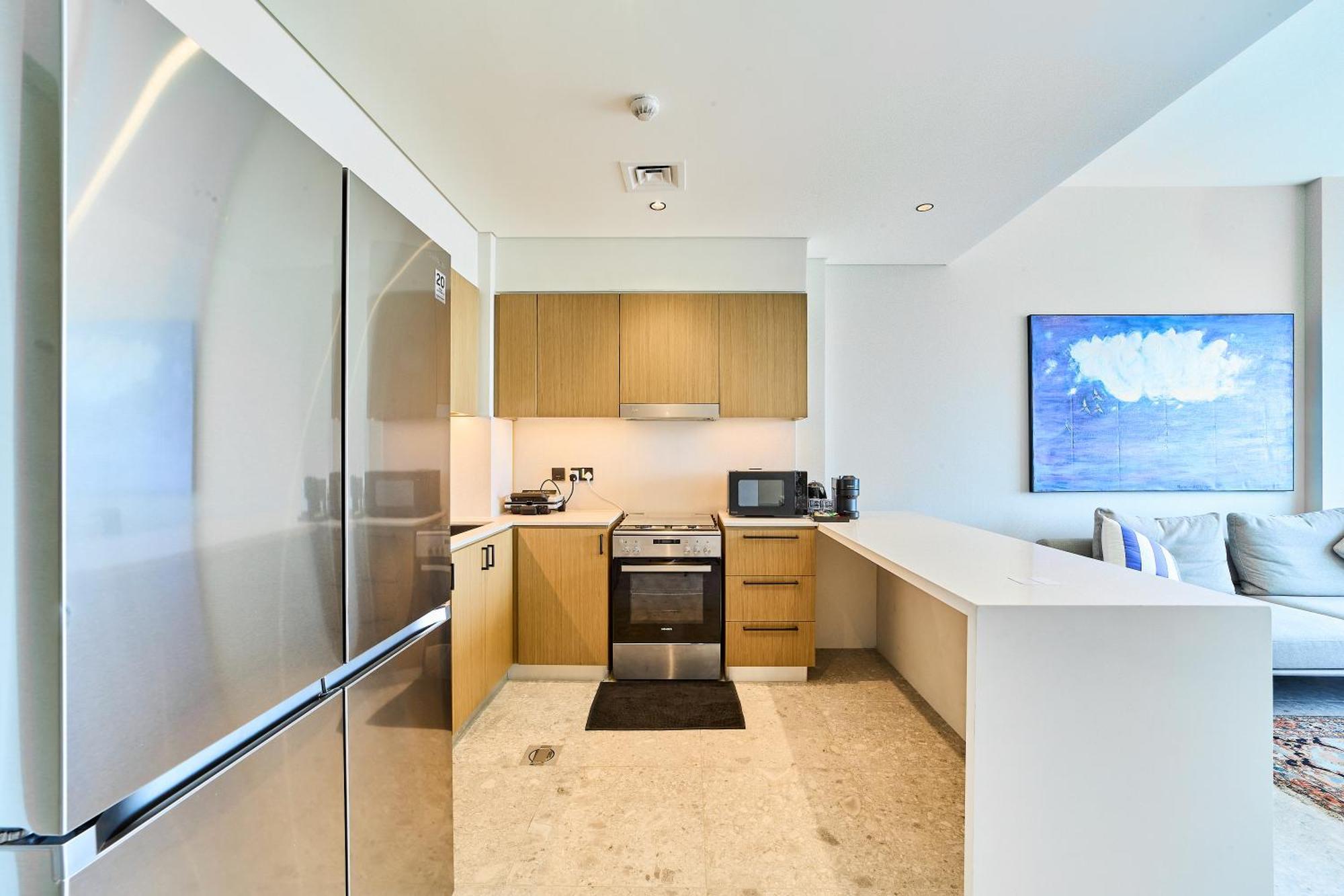 Golf 2br Luxury In Hills Apartment Dubai