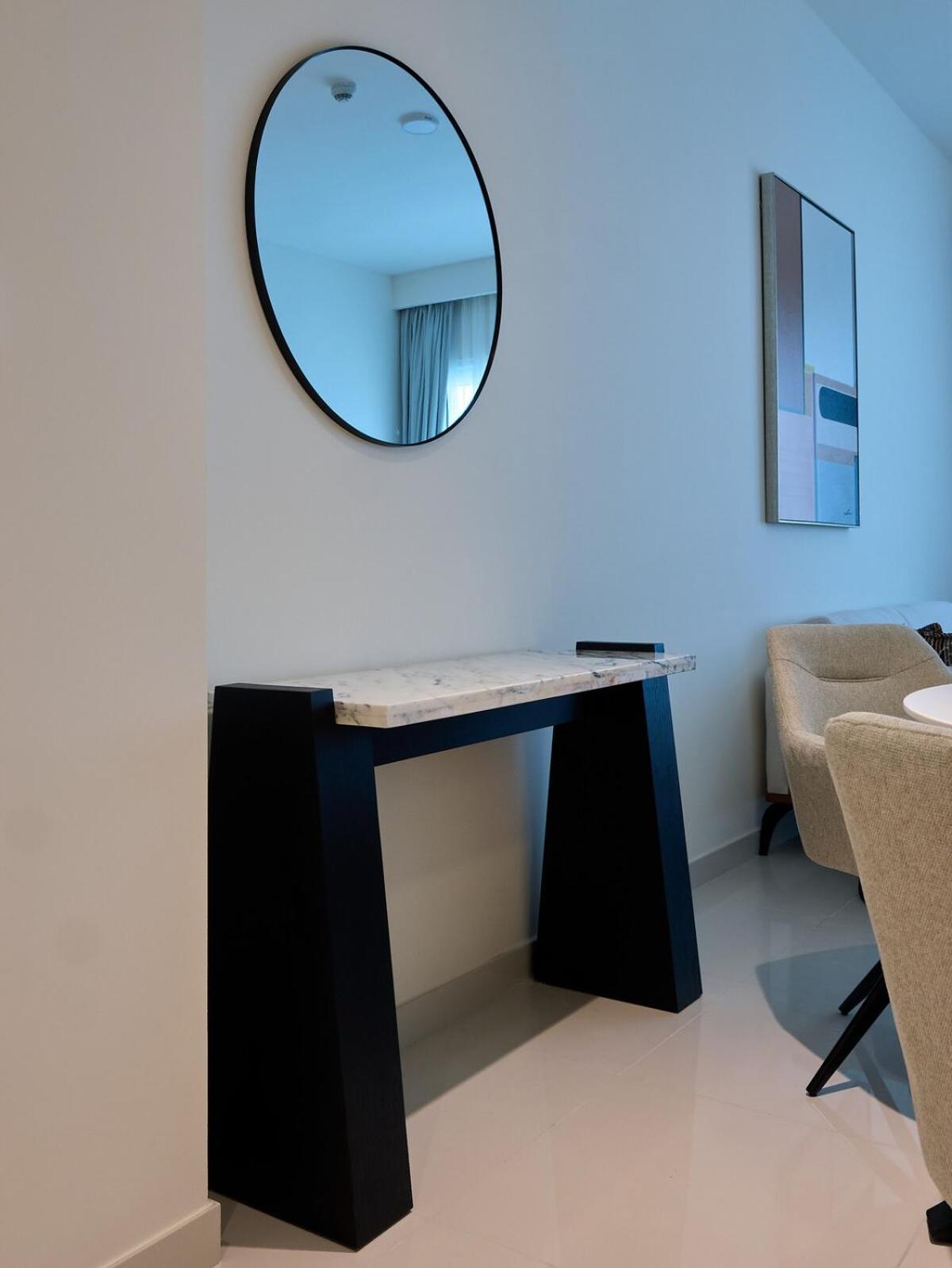 Utra Lux Large 1 Bedroom With Sunset Views And Private Beach * Dubai