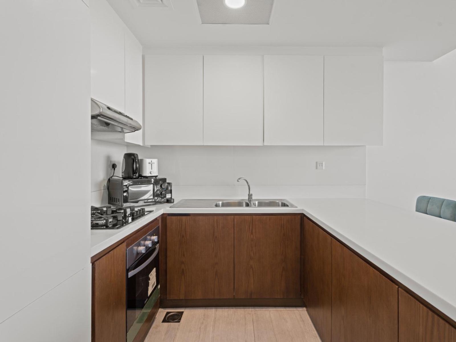 Spacious And Cozy 1bdr In Hameni Apartment