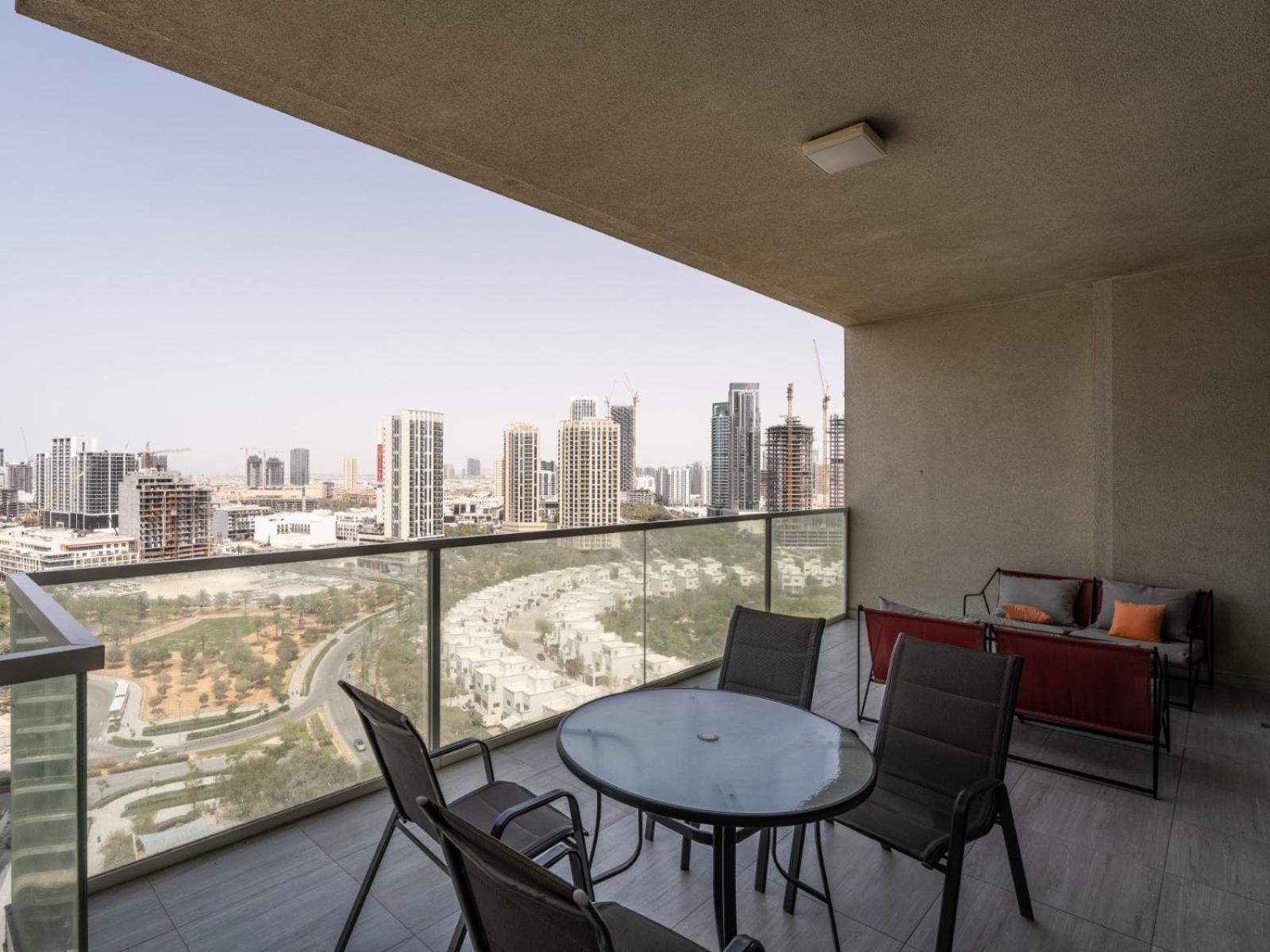 Spacious And Cozy 1bdr In Hameni Apartment Dubai